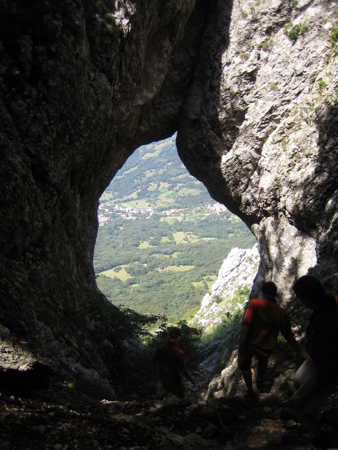 Skupni dnevi skavtov iz vse Slovenije na taborni šoli bodoči voditelj 1.