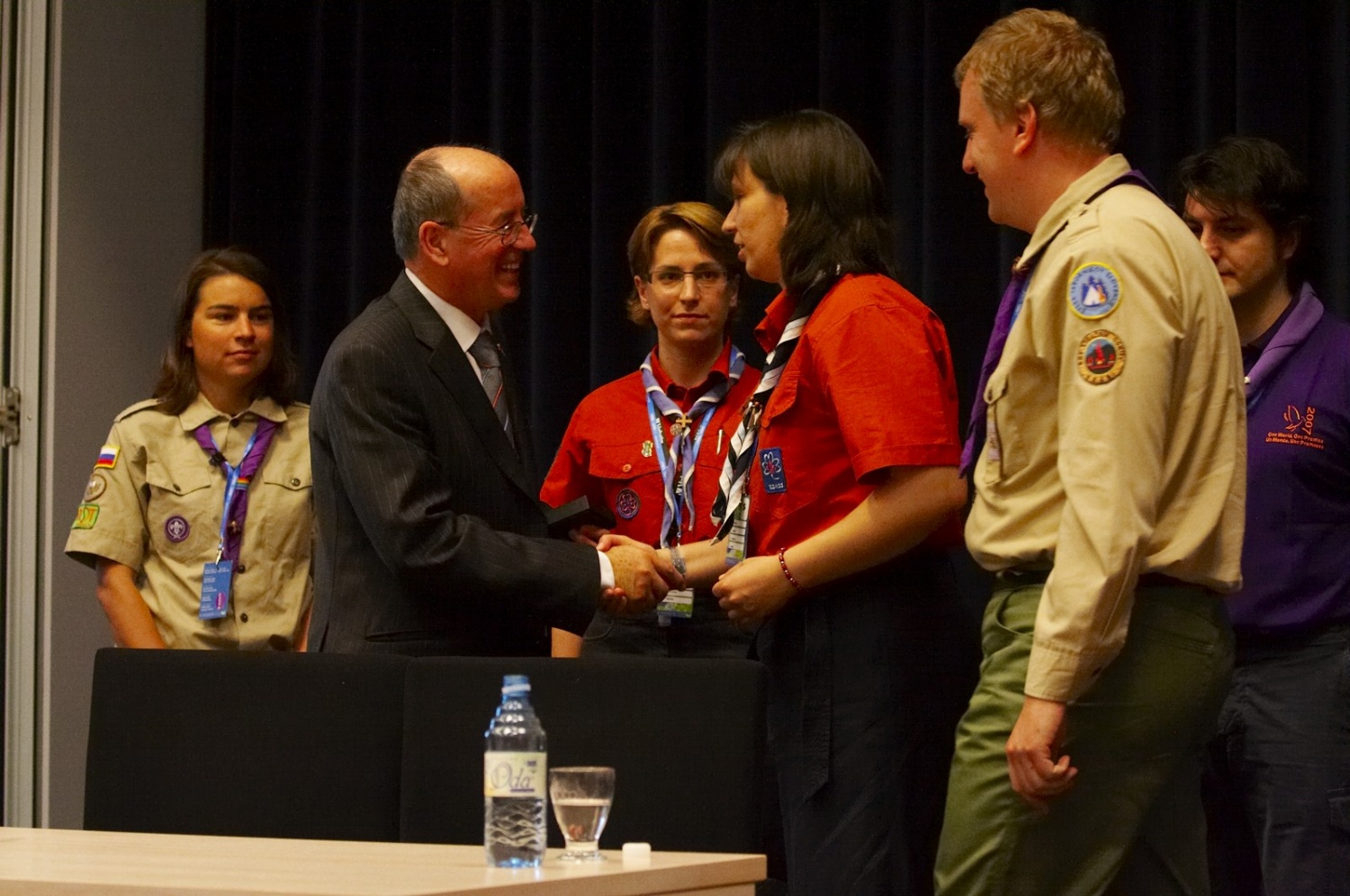 Obiskal nas je predsednik državnega zbora dr. France Cukjati in nas nagovoril.