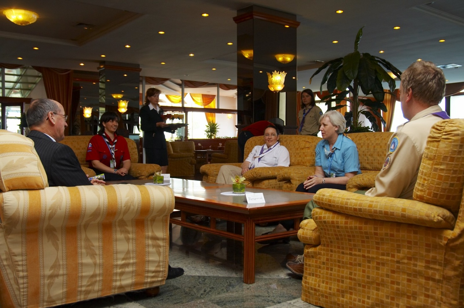 Obiskal nas je predsednik državnega zbora dr. France Cukjati in nas nagovoril.