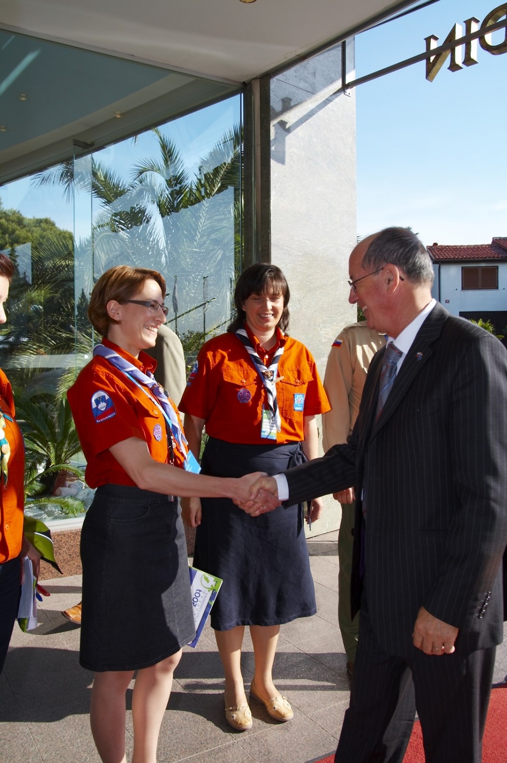 Obiskal nas je predsednik državnega zbora dr. France Cukjati in nas nagovoril.