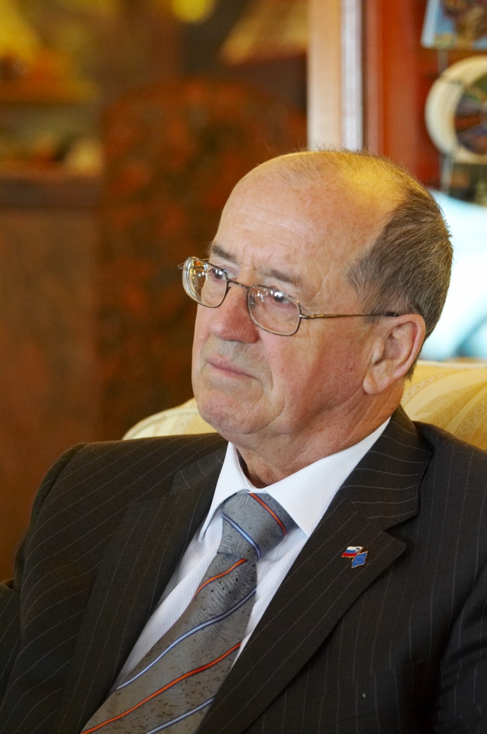 Obiskal nas je predsednik državnega zbora dr. France Cukjati in nas nagovoril.