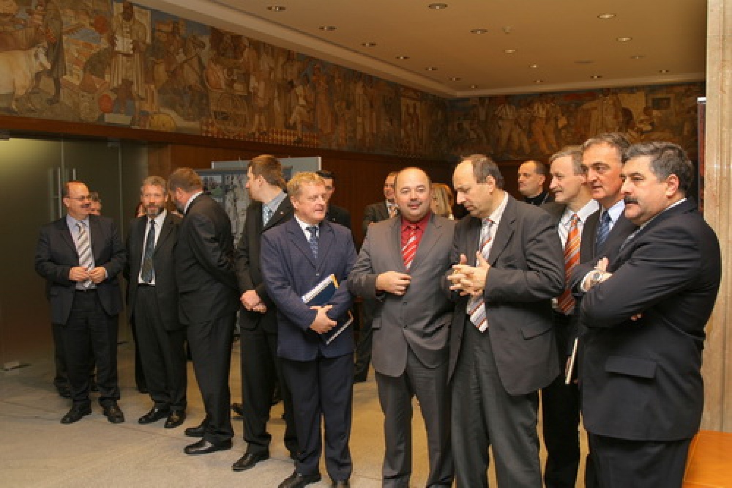 G. France Cukjati, predsednik DZ sprejel plamen LMB