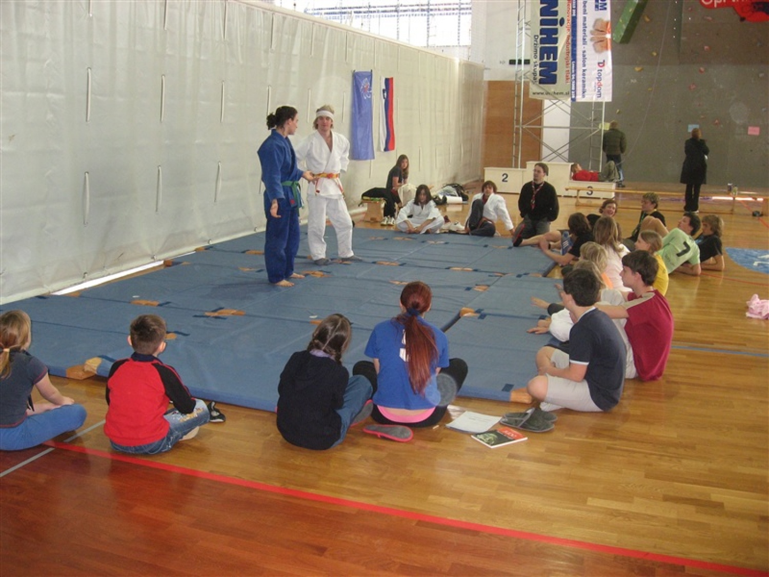 Imamo Oprimkarje leta