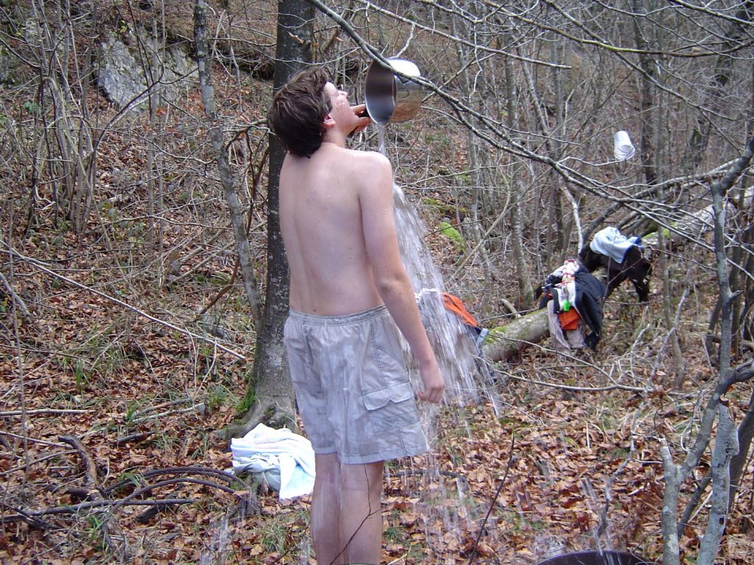 Križmmede Klan iz Idrije si je 2. decembra privoščil savno, ...