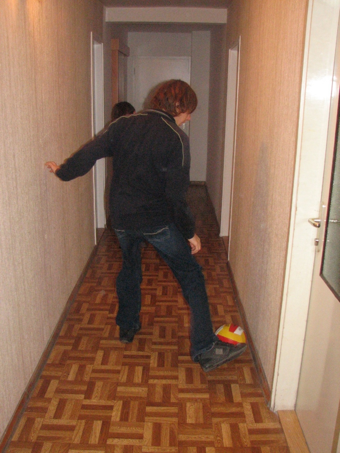 Nogomet z žogo za odbojko!