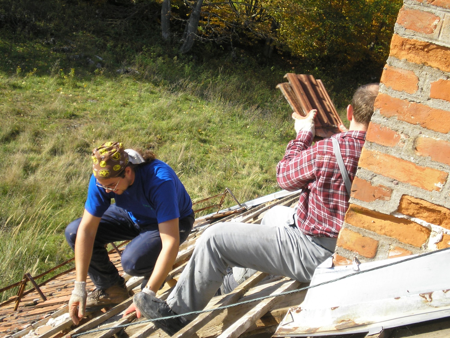 Delo na strehi v Kočevskem Rogu