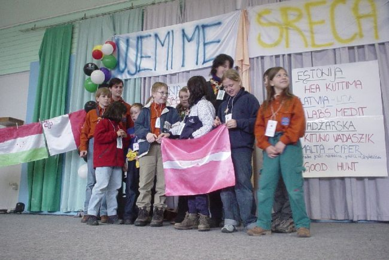 Nekaj utrinkov s srečanj Ljubljanske regije - Ujemi me, Pridi med zvezde, Shema Israel 2003-06.