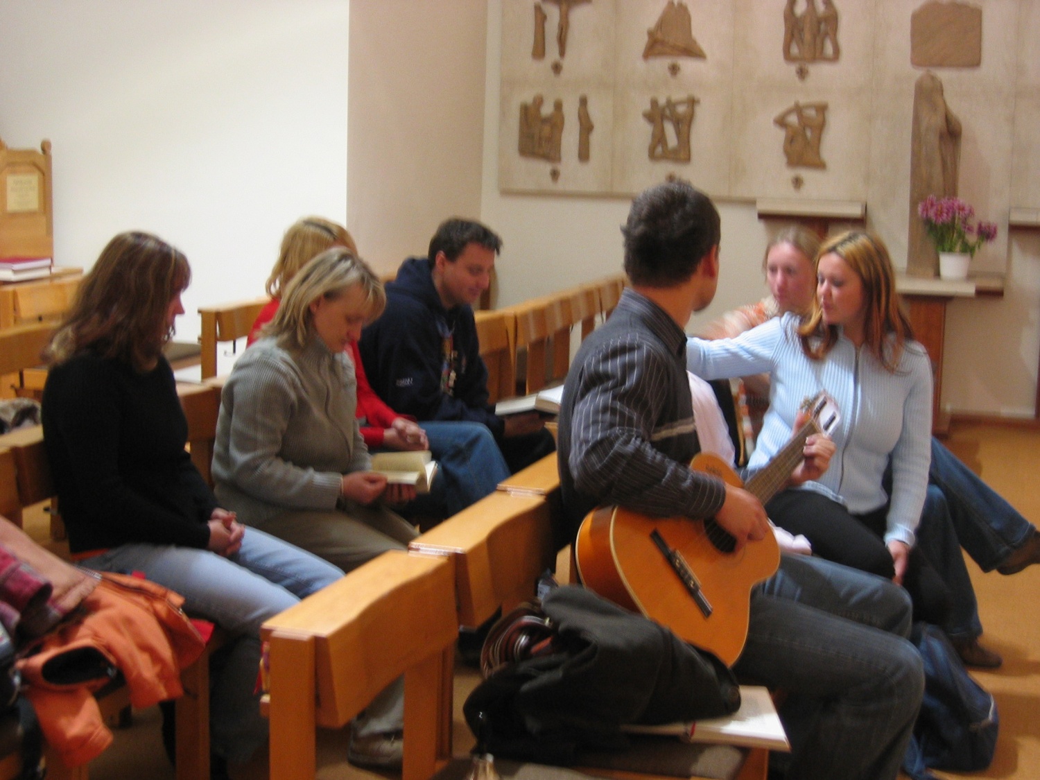 PO POTI SLOVENSKIH KORENIN