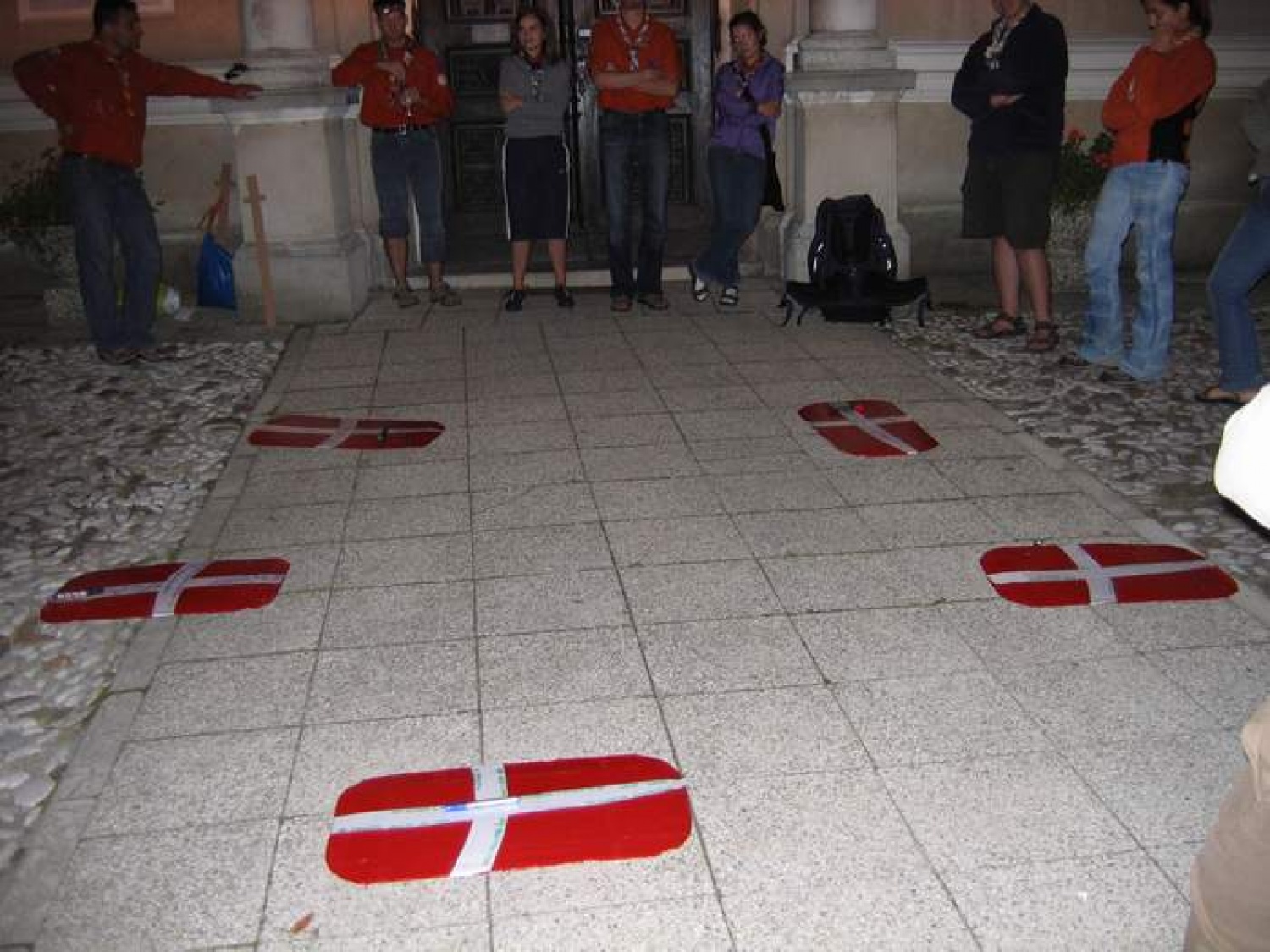 Utrinki iz začetka taborne šole.