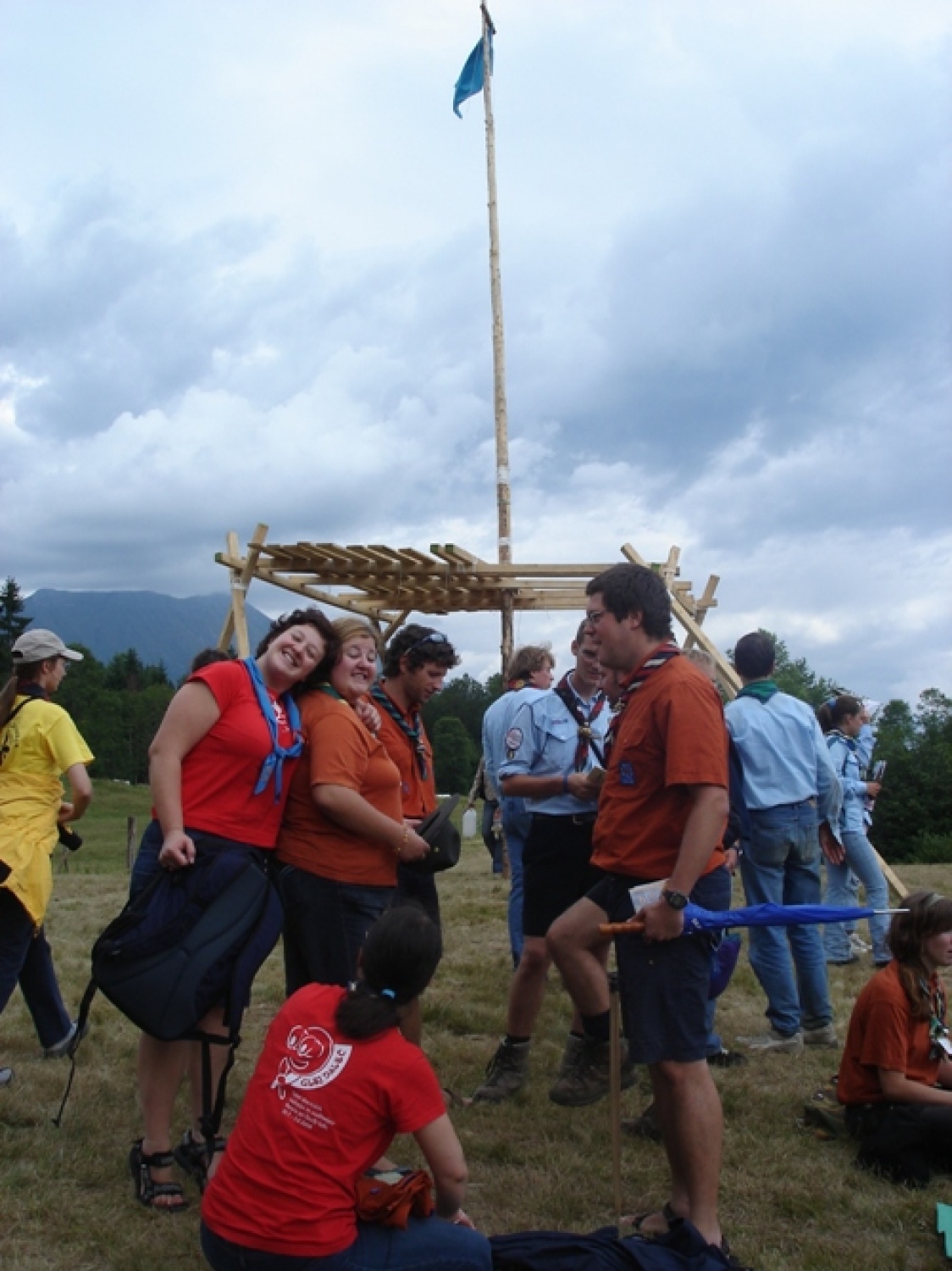 V nedeljo 6. avgusta se je zaključil 5. slovenski zamejski skavtski jamboree, ki je potekal že od 27. julija v Terskih Dolinah v Benečiji. Zaključka smo se udeležili tudi iz ZSKSS.