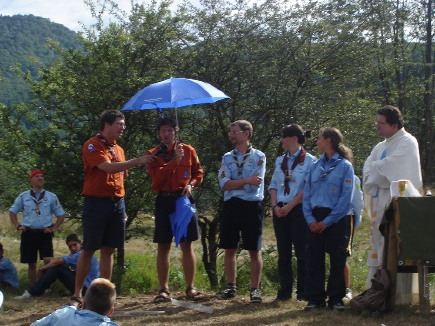 V nedeljo 6. avgusta se je zaključil 5. slovenski zamejski skavtski jamboree, ki je potekal že od 27. julija v Terskih Dolinah v Benečiji. Zaključka smo se udeležili tudi iz ZSKSS.