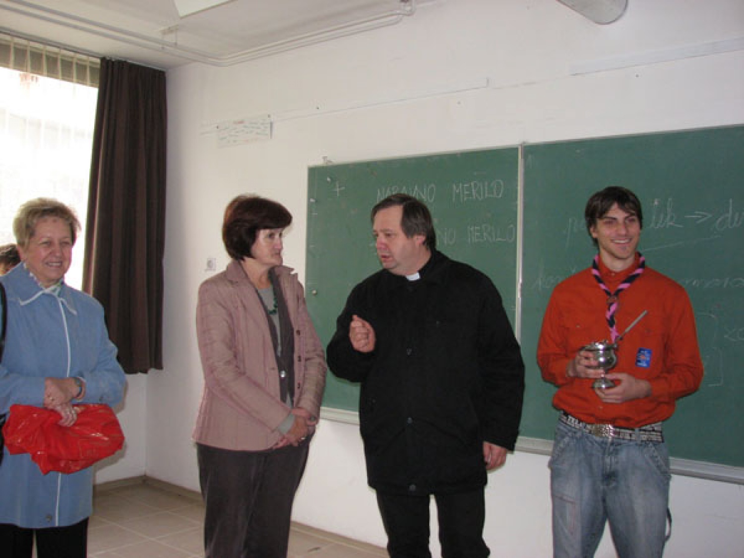 župnik in rodek-prinašalec ključa:)