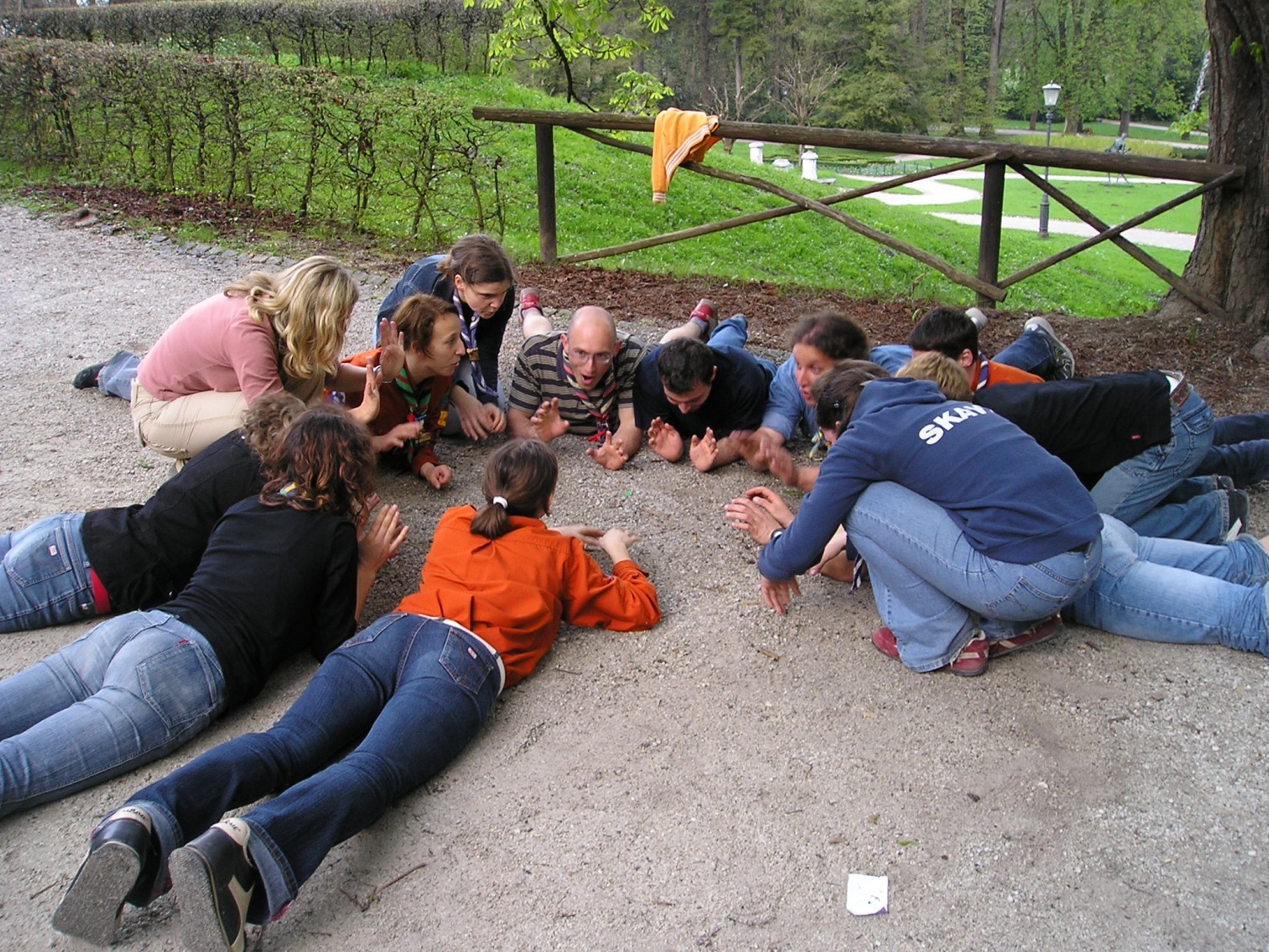 Malce zabave, smeha in iger.