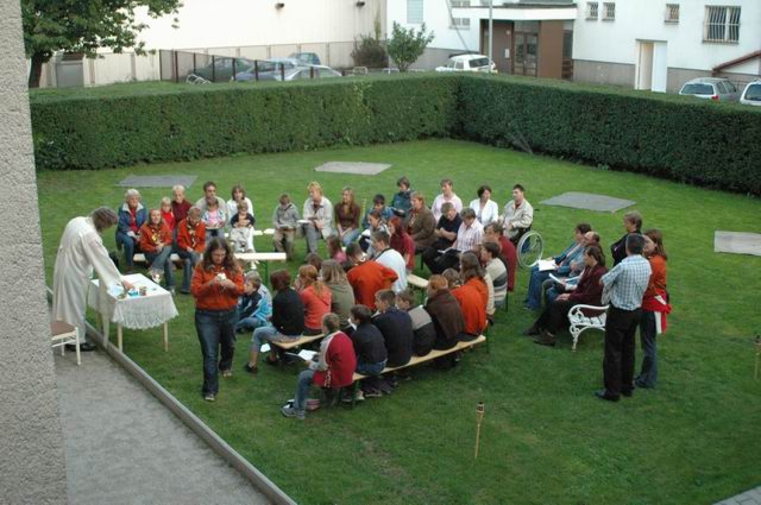 pogled s ptičje perspiktive...nas je dosti, ha?