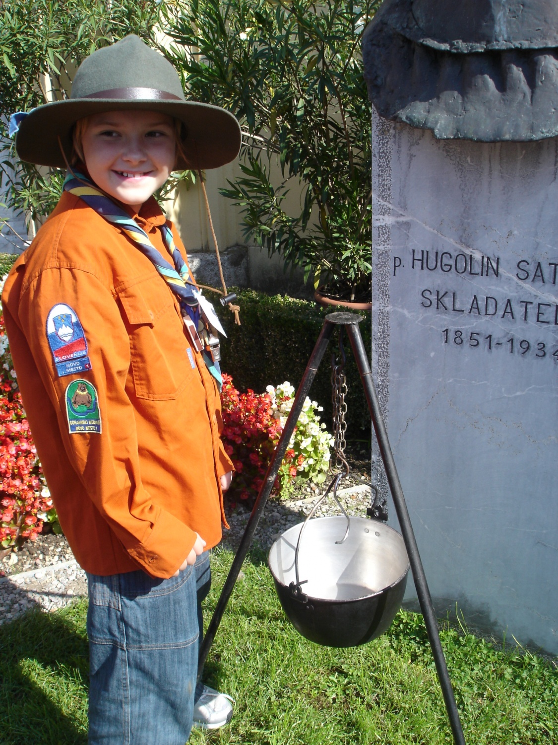 Slab teden pred začetkom skavtskega leta v Novem mestu smo skavti končali s promocijami po cerkvah. Navduševali smo staro in mlado :)