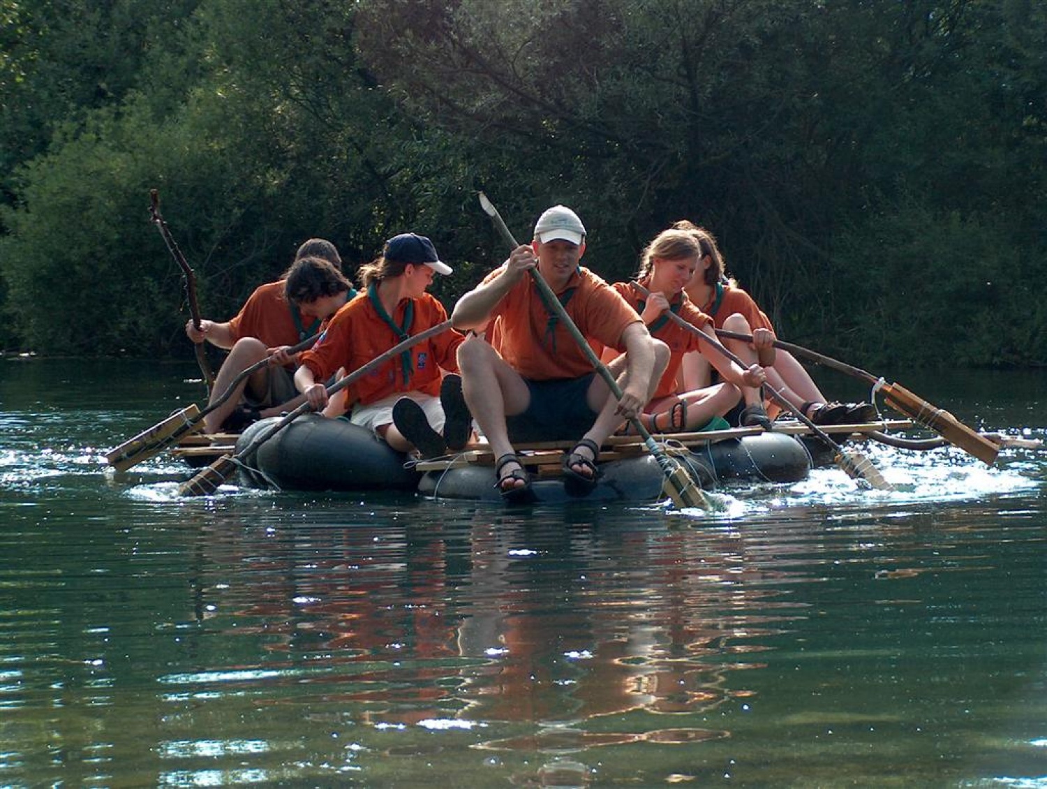 SkavtRAZGLEDNICE na temo skavtstva