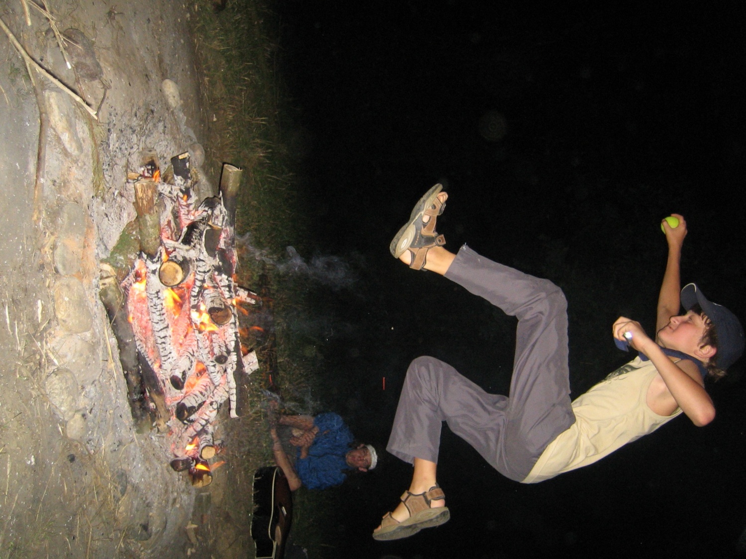 tu na slikah vijite naš tabor in pa ljudi,ki so bili na tem taboru