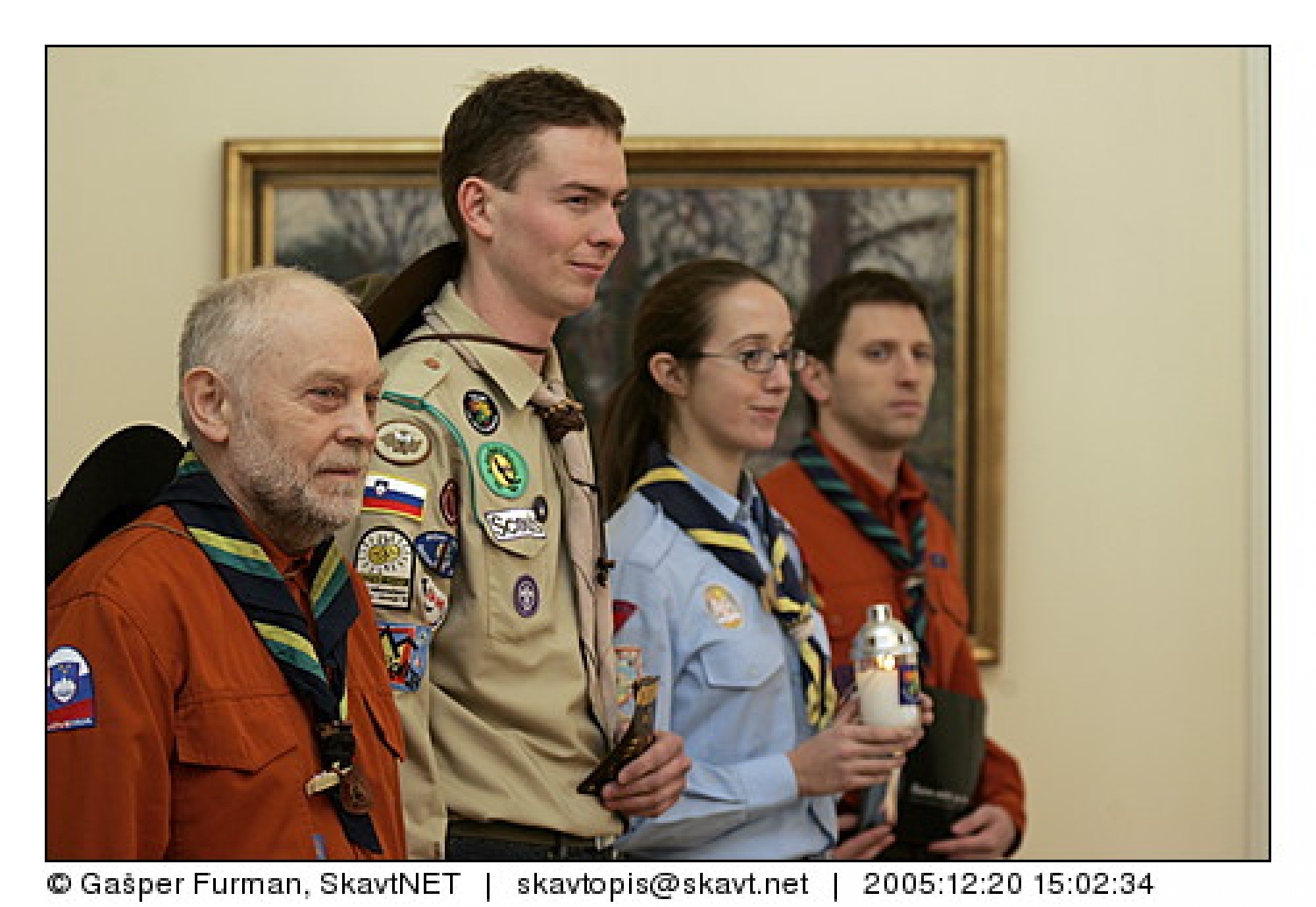 Luč miru iz Betlehema je sprejel tudi predsednik države dr. Janez Drnovšek.