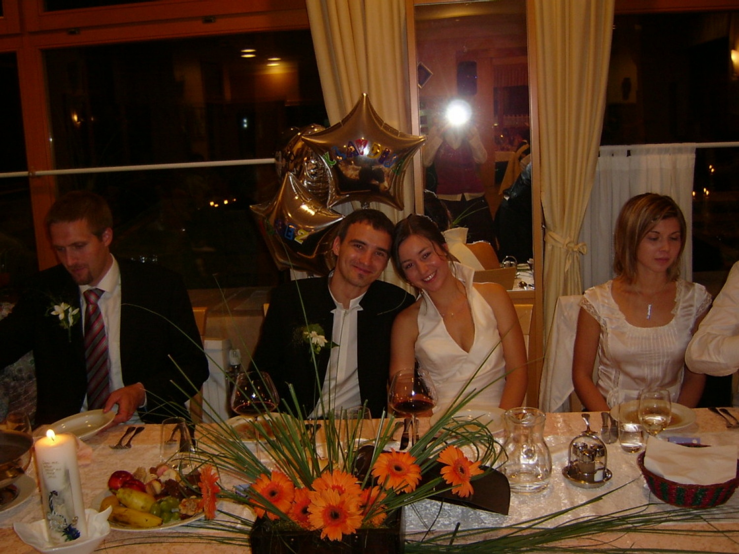 Tukaj lahko ujamete vsaj trenutek, dva ali tri včerajšnjega dogodka.