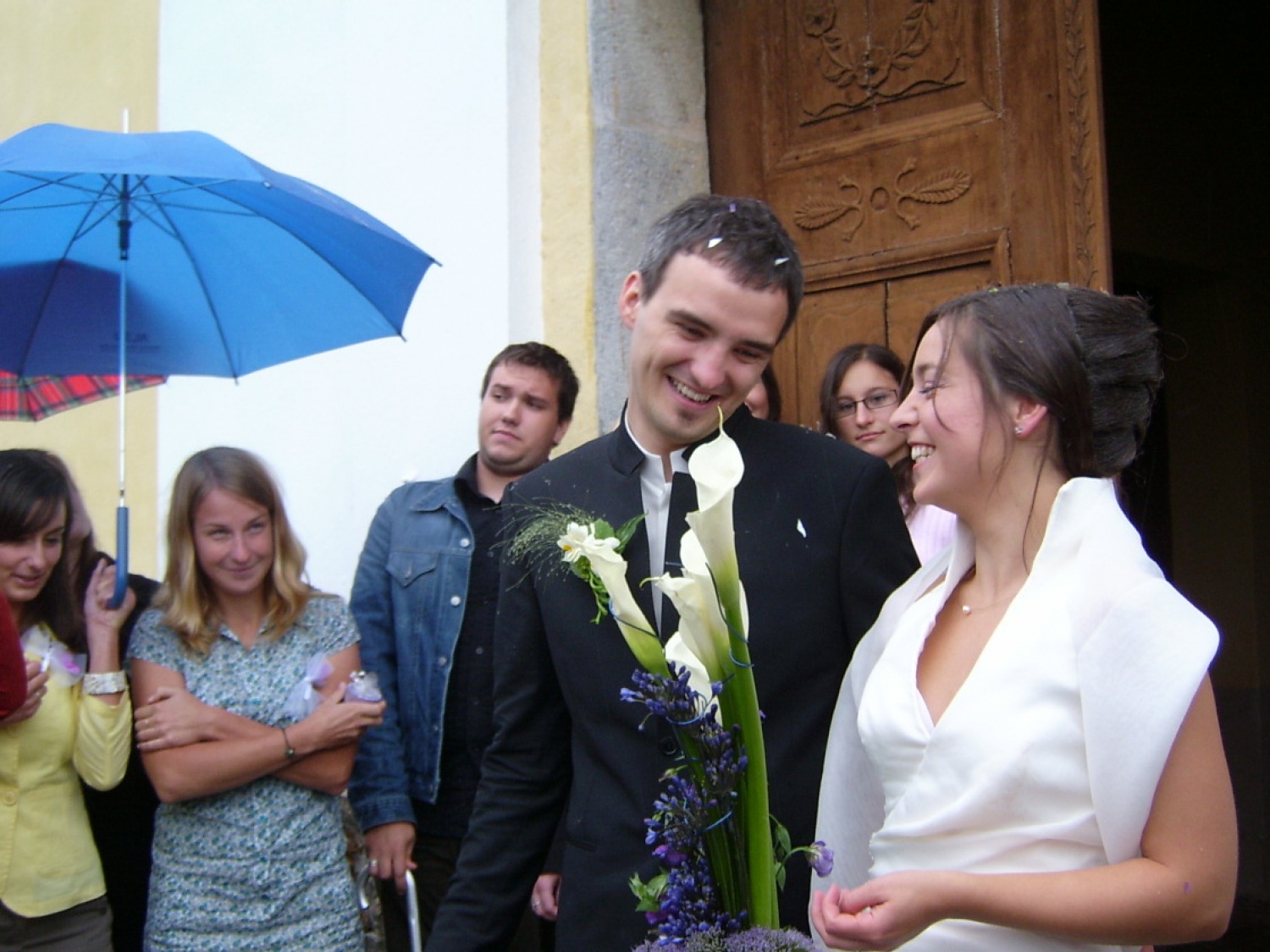 Tukaj lahko ujamete vsaj trenutek, dva ali tri včerajšnjega dogodka.