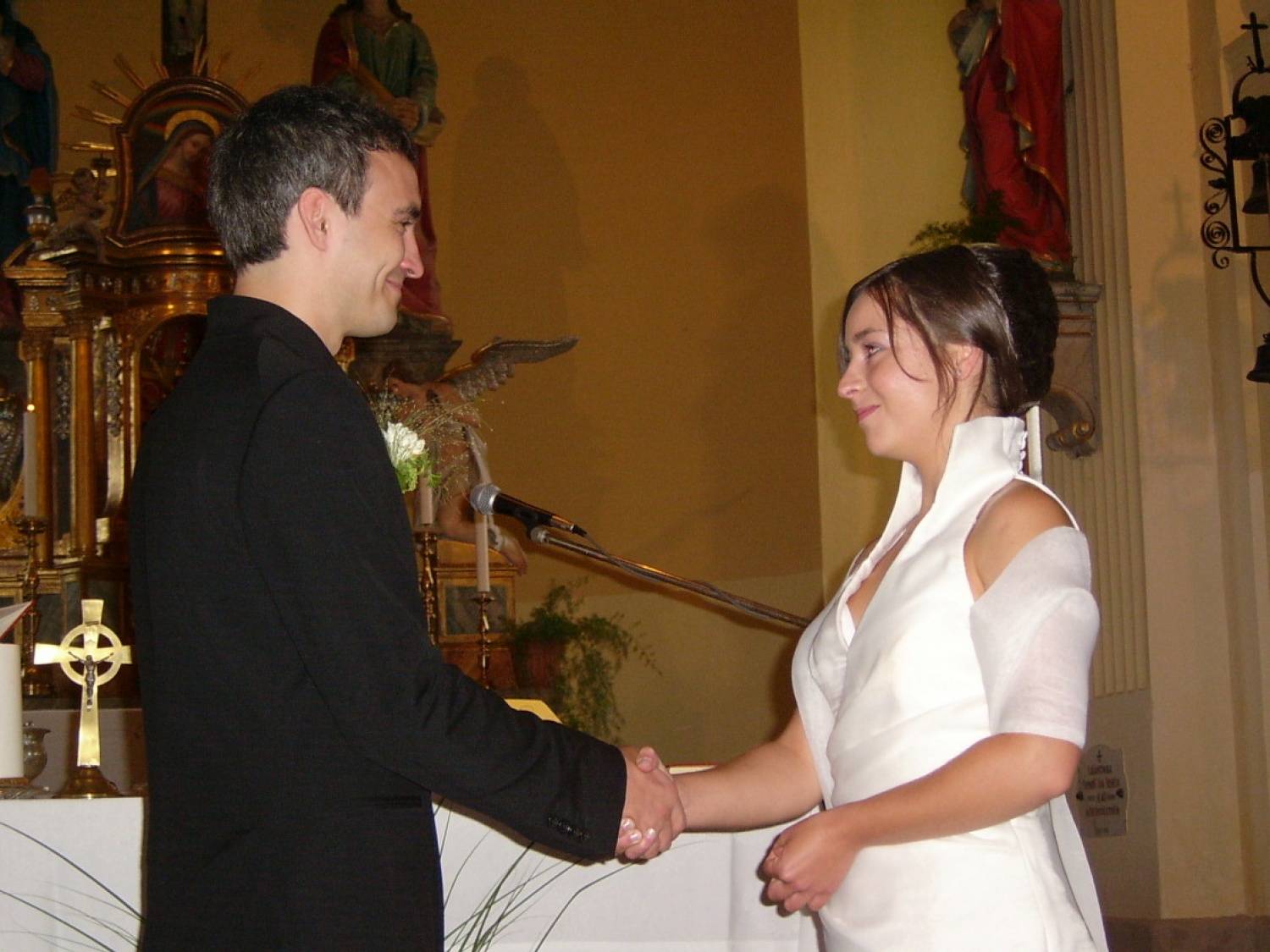 Tukaj lahko ujamete vsaj trenutek, dva ali tri včerajšnjega dogodka.