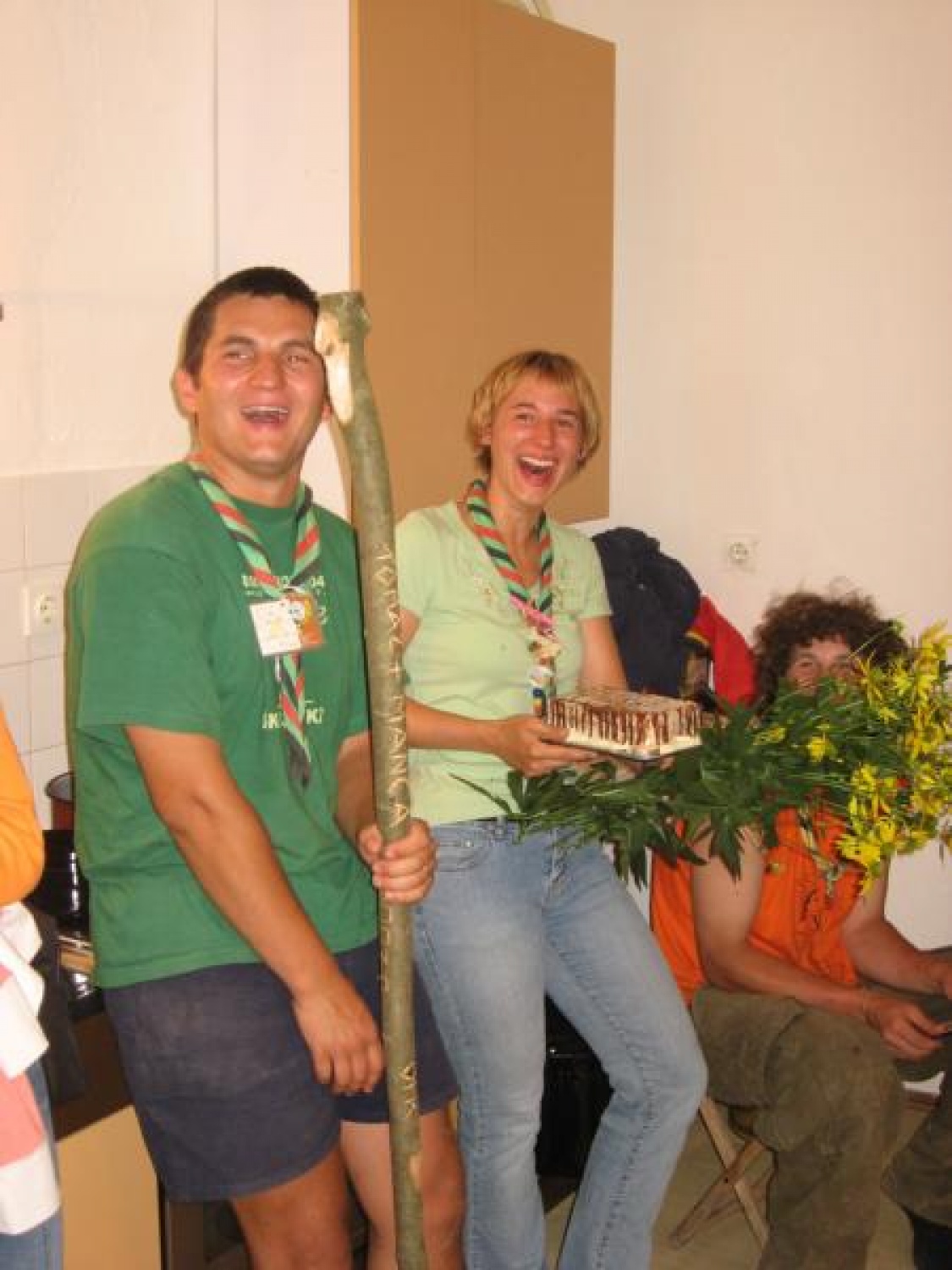 tehnično osebje glej daleč.