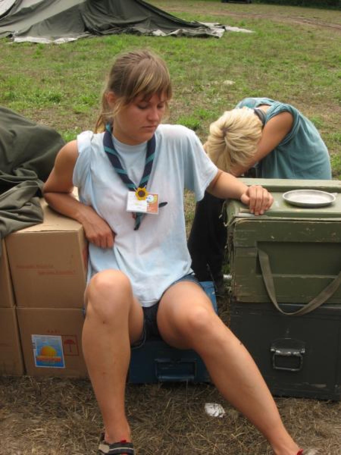 tehnično osebje glej daleč.