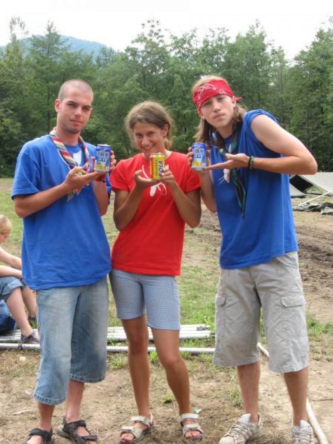 tehnično osebje glej daleč.