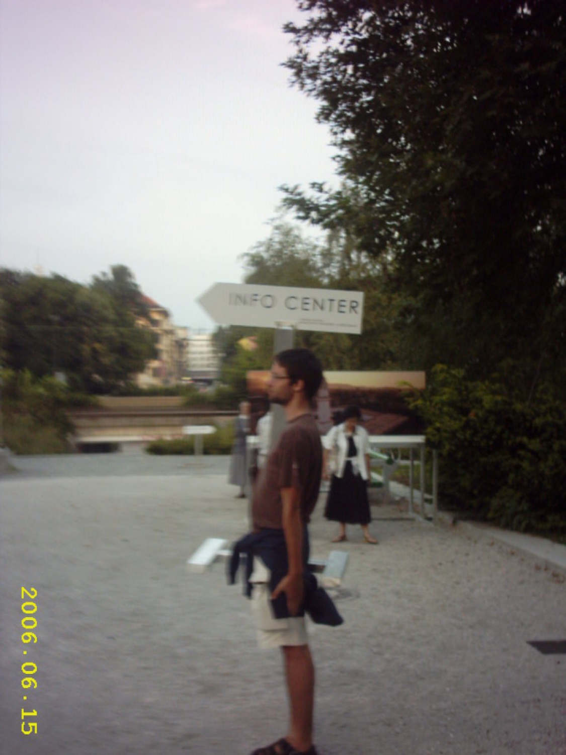 spet drugi so počeli neumnosti...