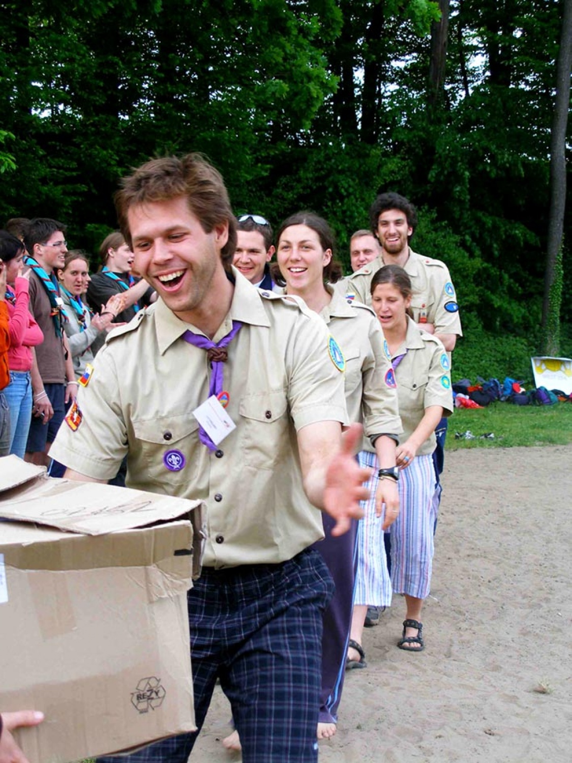 Takole navdušeno so taborniki pritekli po nagrado