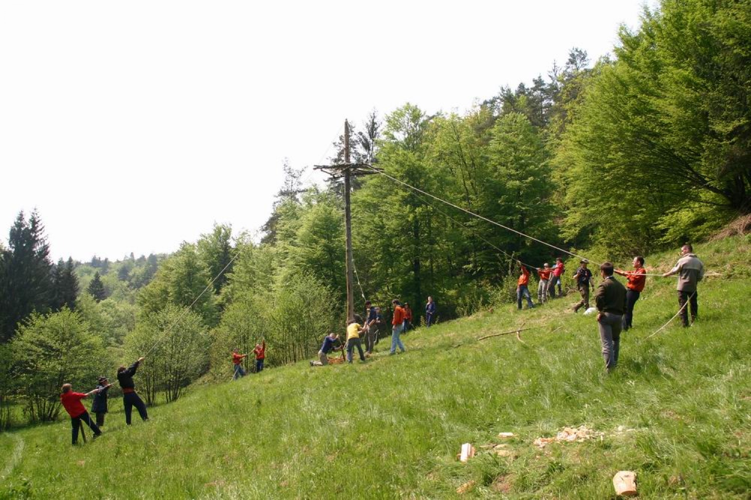 Fotografije z vikenda preživetja v naravi.