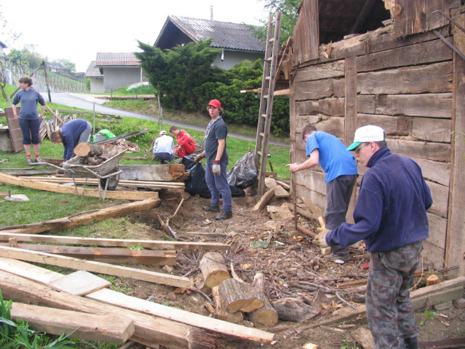 Vsi smo vneto delali