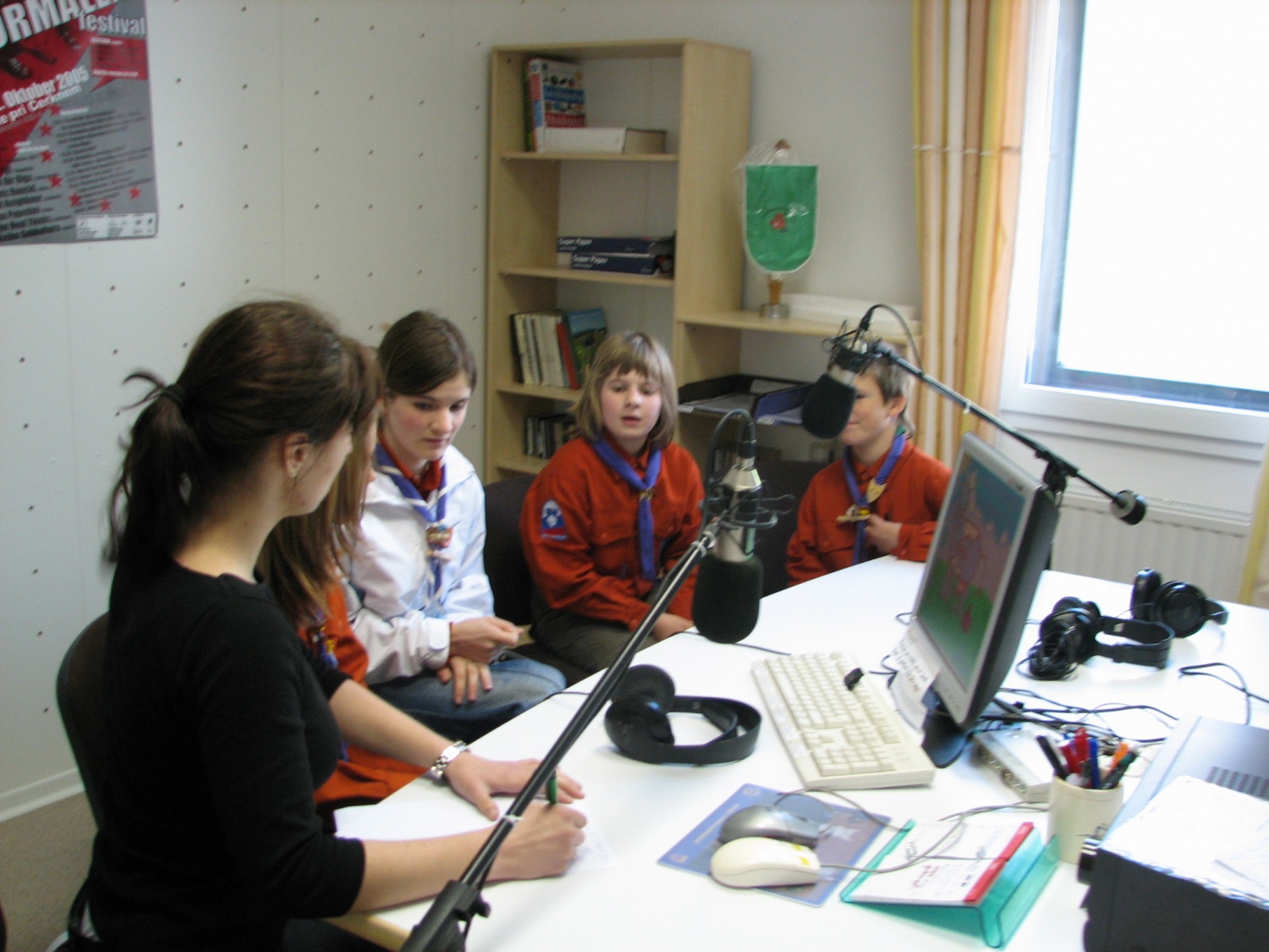 Dan Zemlje - akcija zbiranja starega papirja