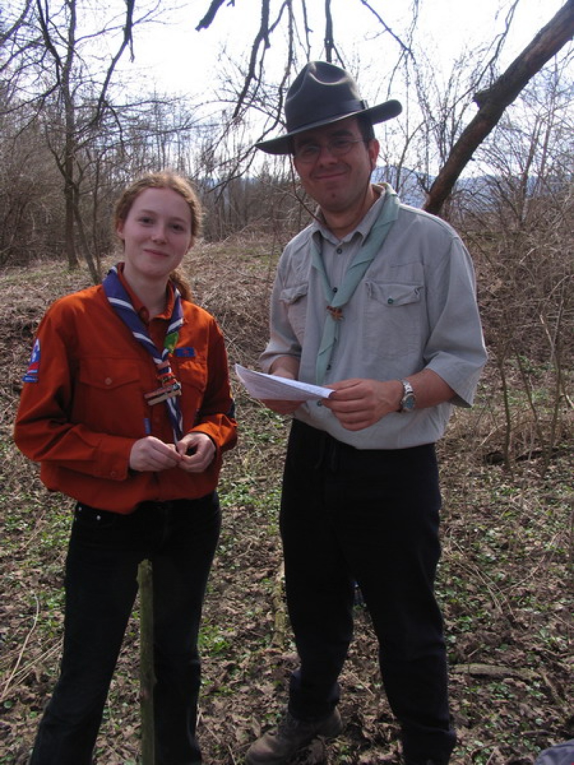 V nedeljo 2. aprila se je SKVO zbral v Bevkah, kjer smo odšli na Bi-Pi-jev prvi tabor na Brownsea. Poskušali smo se vživeti v dogajanje na taboru kot ga je izvedel naš utanovitelj. Na otoku nas je pozdravil Bi-Pi, dvignili smo zastave, postavili šotore (bivake), delali vaje za moč se praktično uposabljali (prva pomoč in reševanje življenaja) in igrali (zasledovanje). Zaključili smo s tabornim ognjem in večerjo (hrenovke+twist).