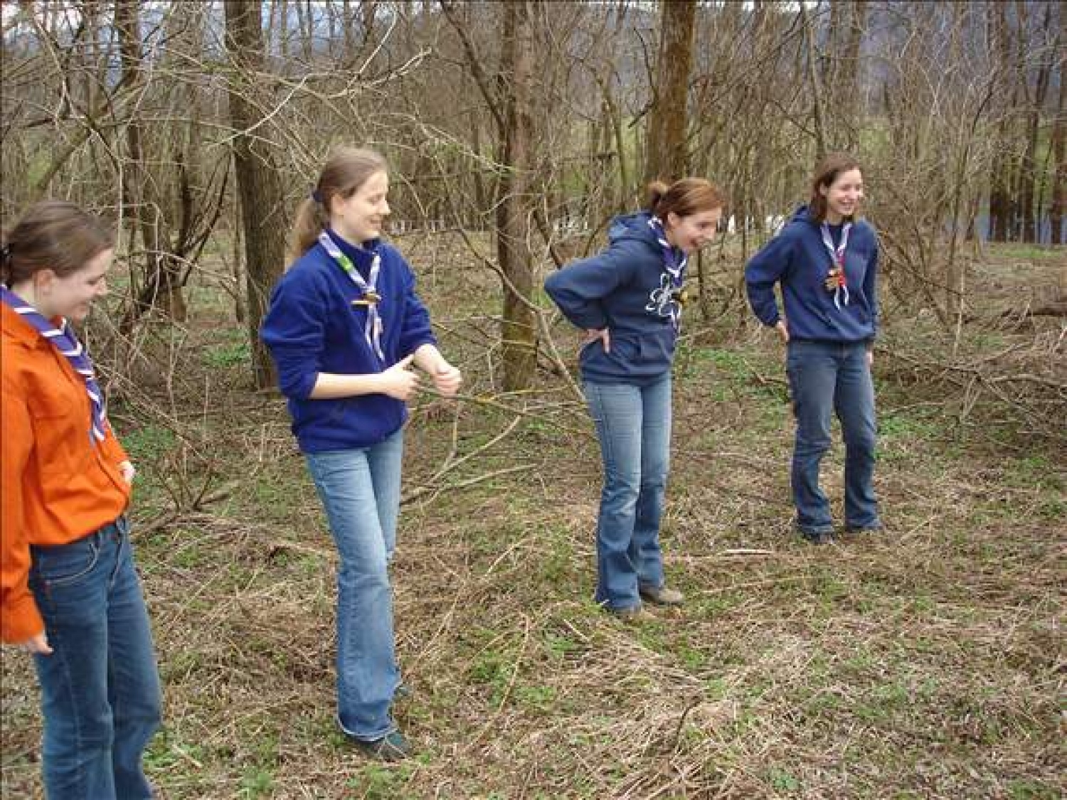 V nedeljo 2. aprila se je SKVO zbral v Bevkah, kjer smo odšli na Bi-Pi-jev prvi tabor na Brownsea. Poskušali smo se vživeti v dogajanje na taboru kot ga je izvedel naš utanovitelj. Na otoku nas je pozdravil Bi-Pi, dvignili smo zastave, postavili šotore (bivake), delali vaje za moč se praktično uposabljali (prva pomoč in reševanje življenaja) in igrali (zasledovanje). Zaključili smo s tabornim ognjem in večerjo (hrenovke+twist).