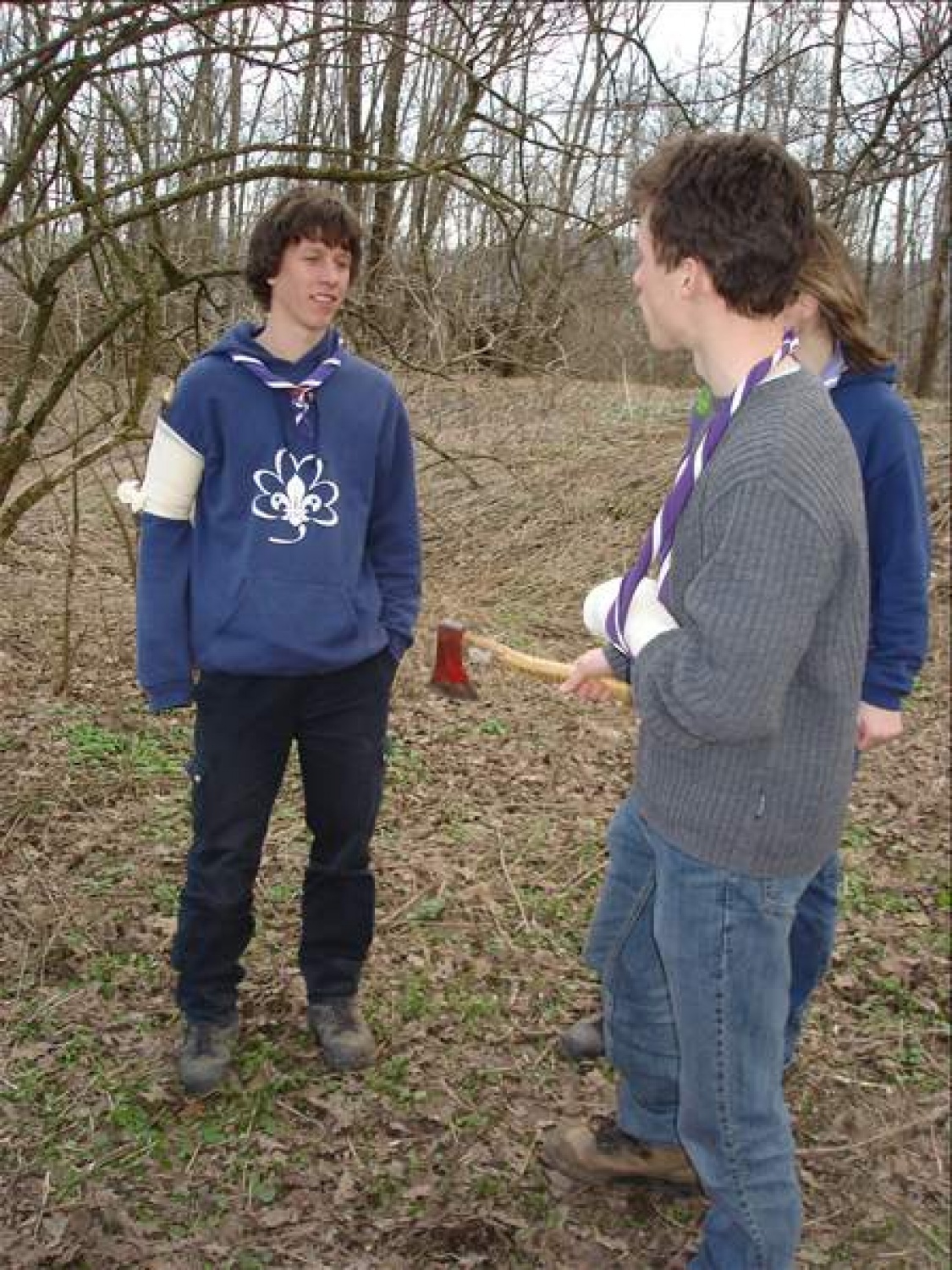 V nedeljo 2. aprila se je SKVO zbral v Bevkah, kjer smo odšli na Bi-Pi-jev prvi tabor na Brownsea. Poskušali smo se vživeti v dogajanje na taboru kot ga je izvedel naš utanovitelj. Na otoku nas je pozdravil Bi-Pi, dvignili smo zastave, postavili šotore (bivake), delali vaje za moč se praktično uposabljali (prva pomoč in reševanje življenaja) in igrali (zasledovanje). Zaključili smo s tabornim ognjem in večerjo (hrenovke+twist).