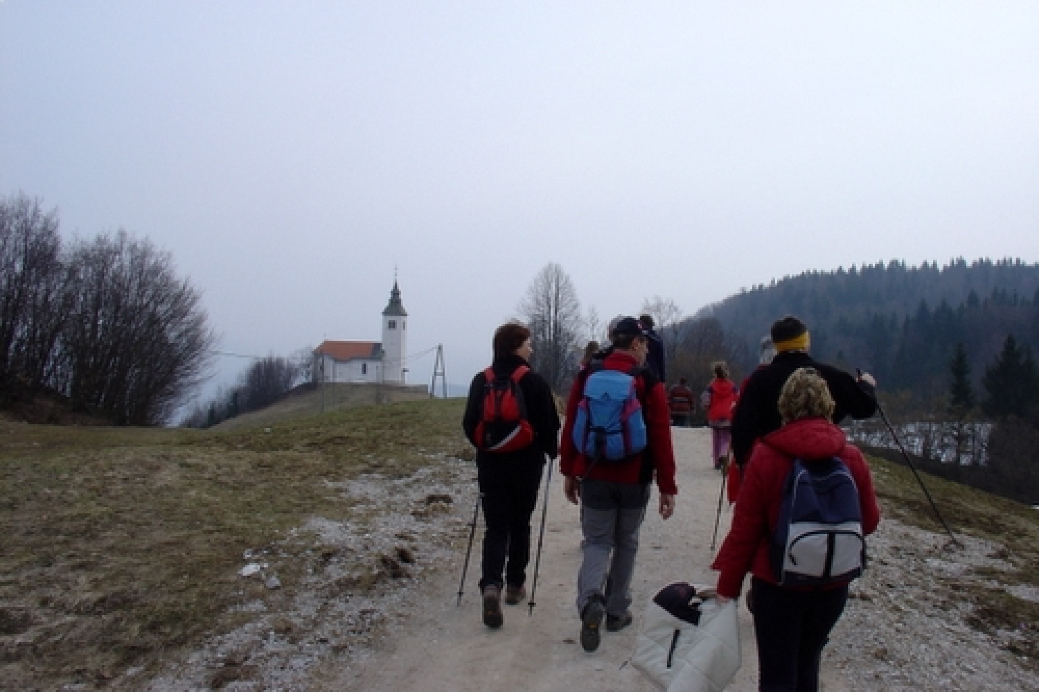 Skavti Triglavskega stega smo se ob Materinskem dnevu staršem zahvalili za njihovo podporo z izletom na Križno goro.