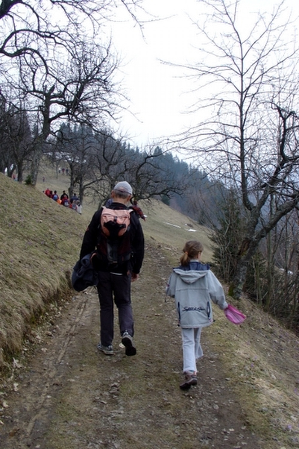 Skavti Triglavskega stega smo se ob Materinskem dnevu staršem zahvalili za njihovo podporo z izletom na Križno goro.