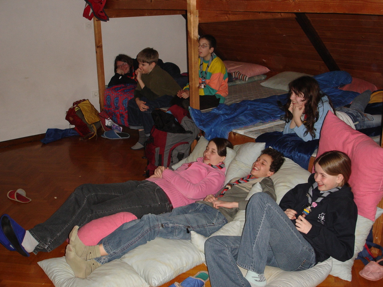 slike iz zimovanja čete Železnikov 1