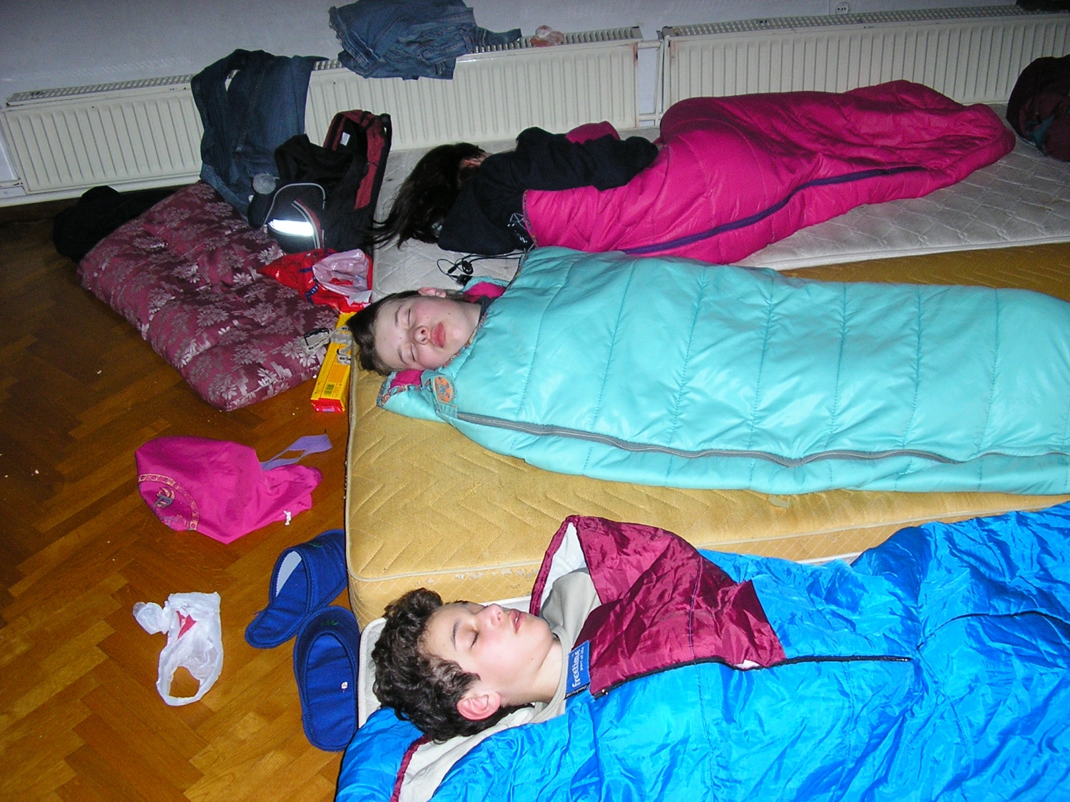 slike iz zimovanja čete Železnikov 1