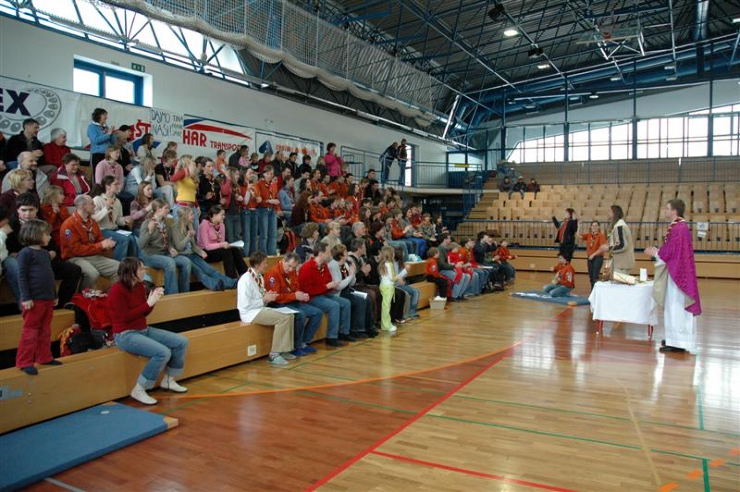 Oprimkanje smo zaključili s sv. mašo. Hvala vsem tekmovalcem in obiskovalcem in vabljeni na naslednje Oprimkanje!