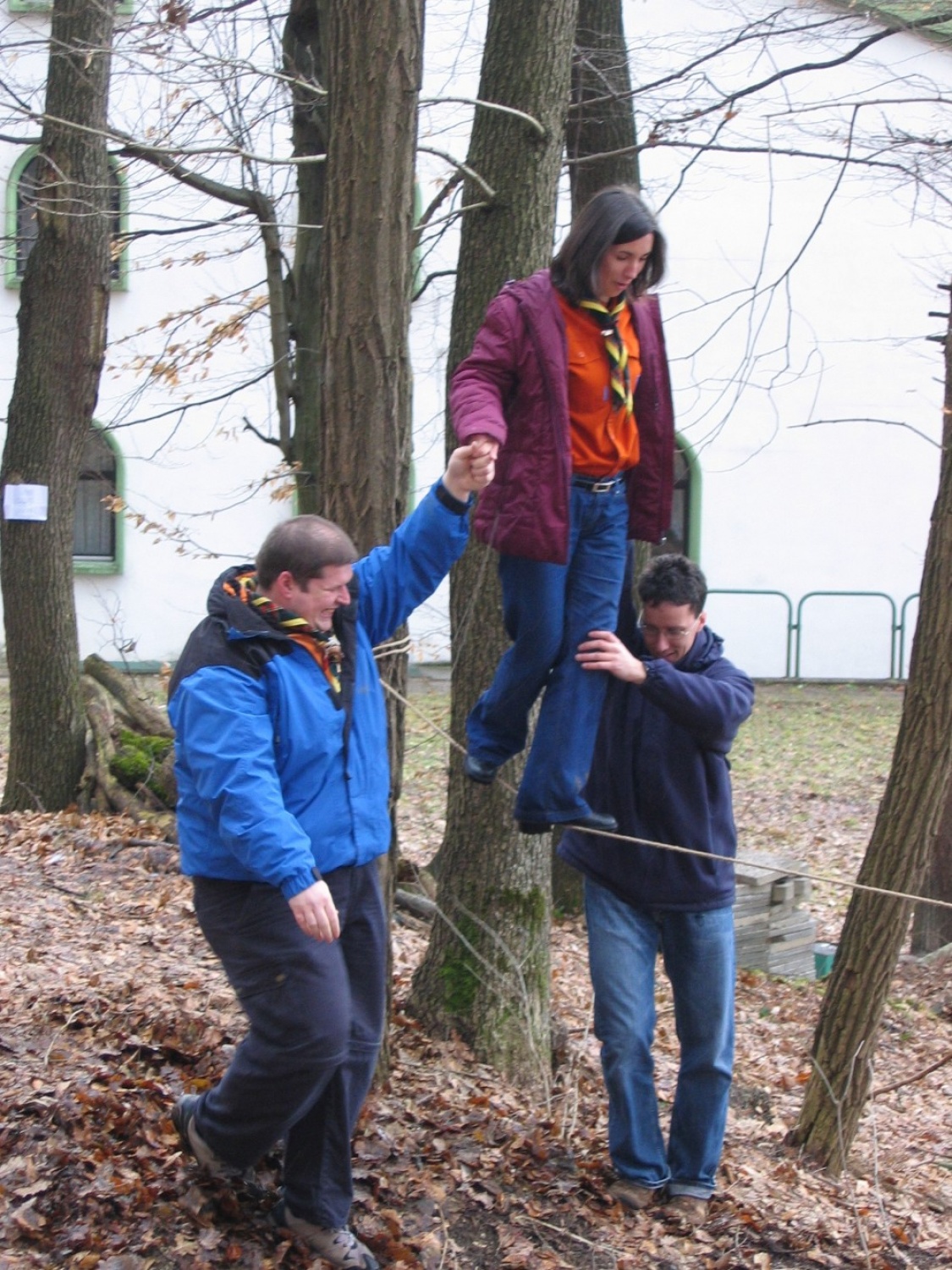 Nekateri so se učili hoditi po vrvi