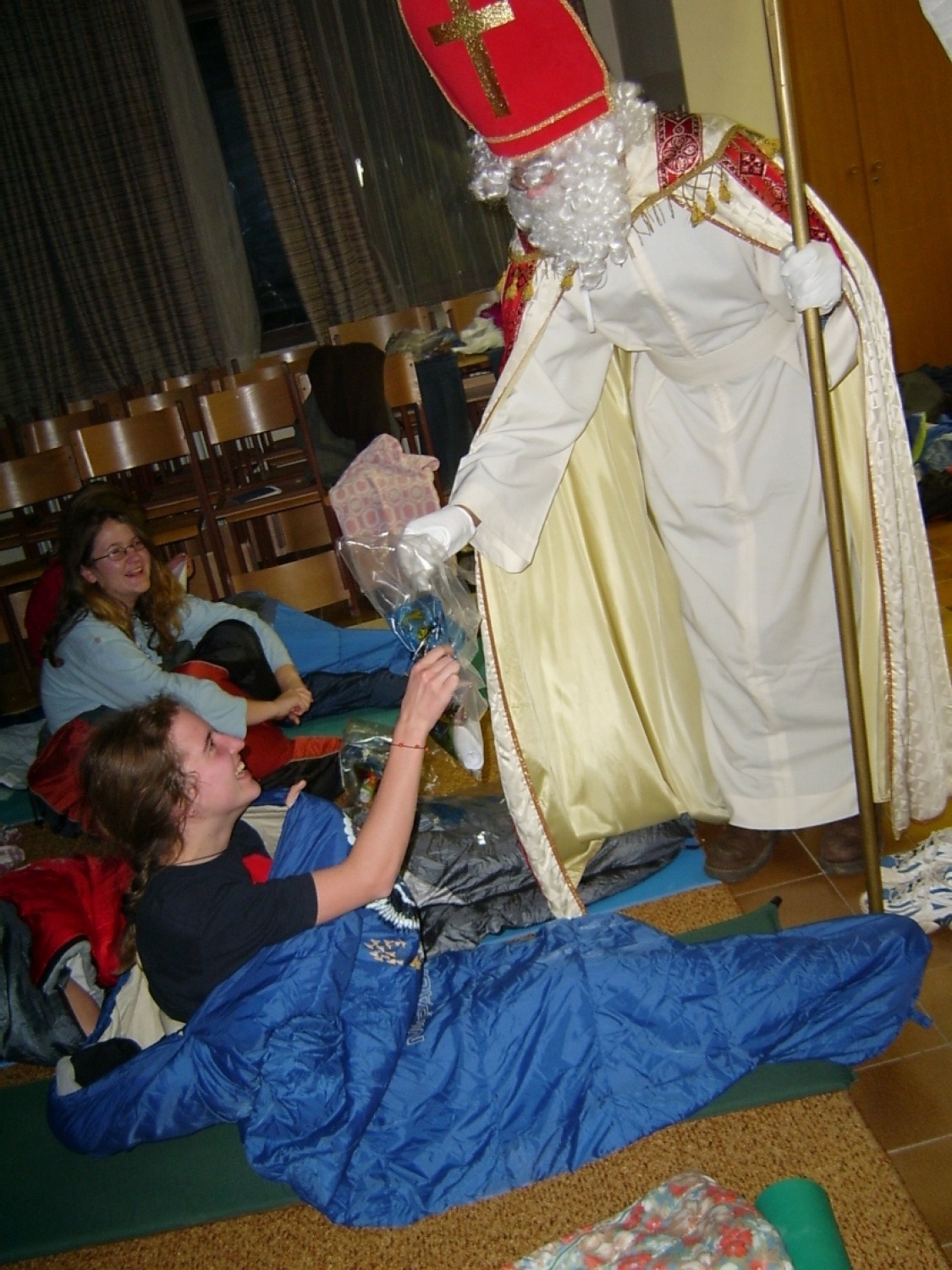 Miklavž je razdelil darila