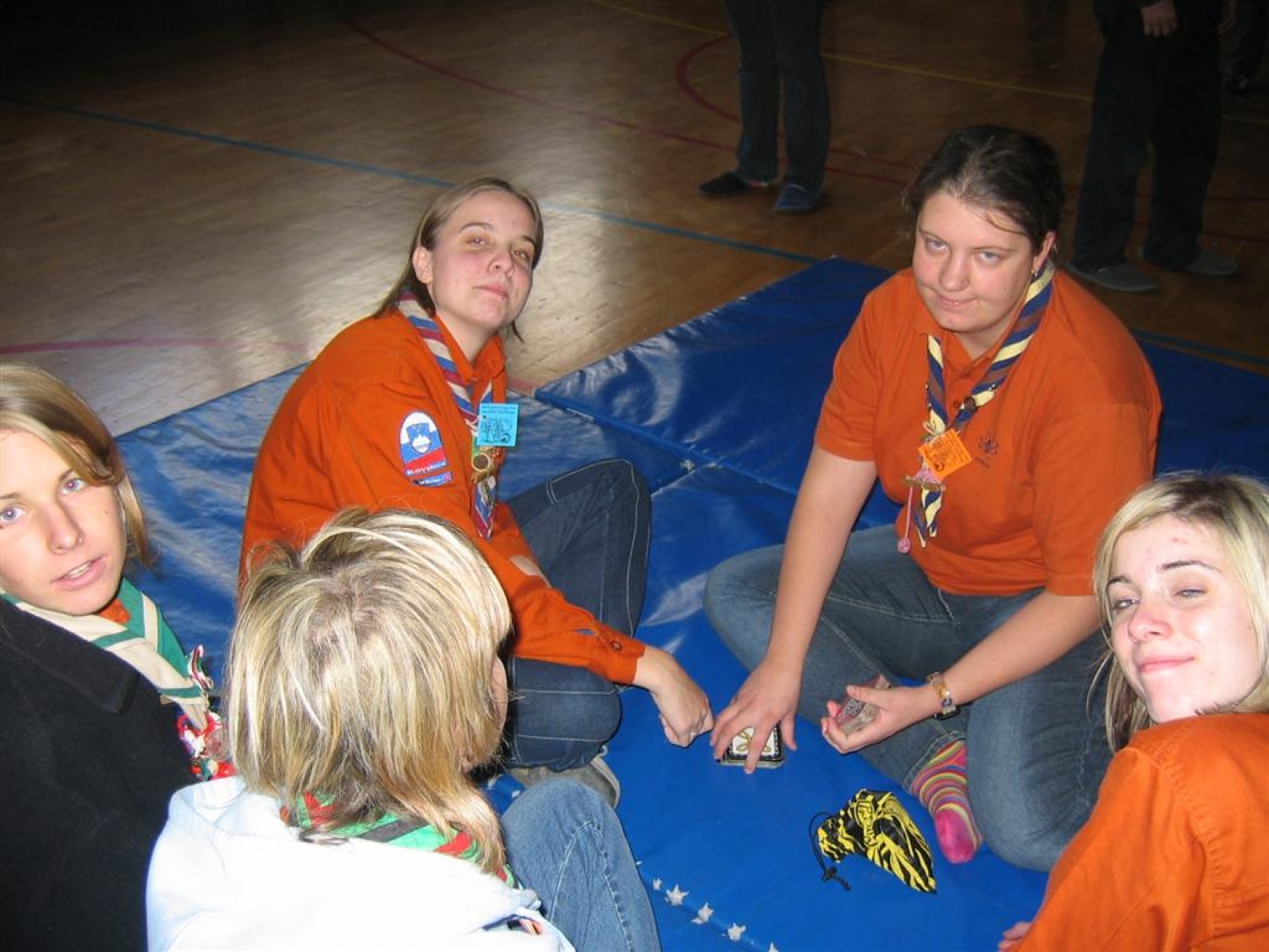 Malo igre, potem pa na delo