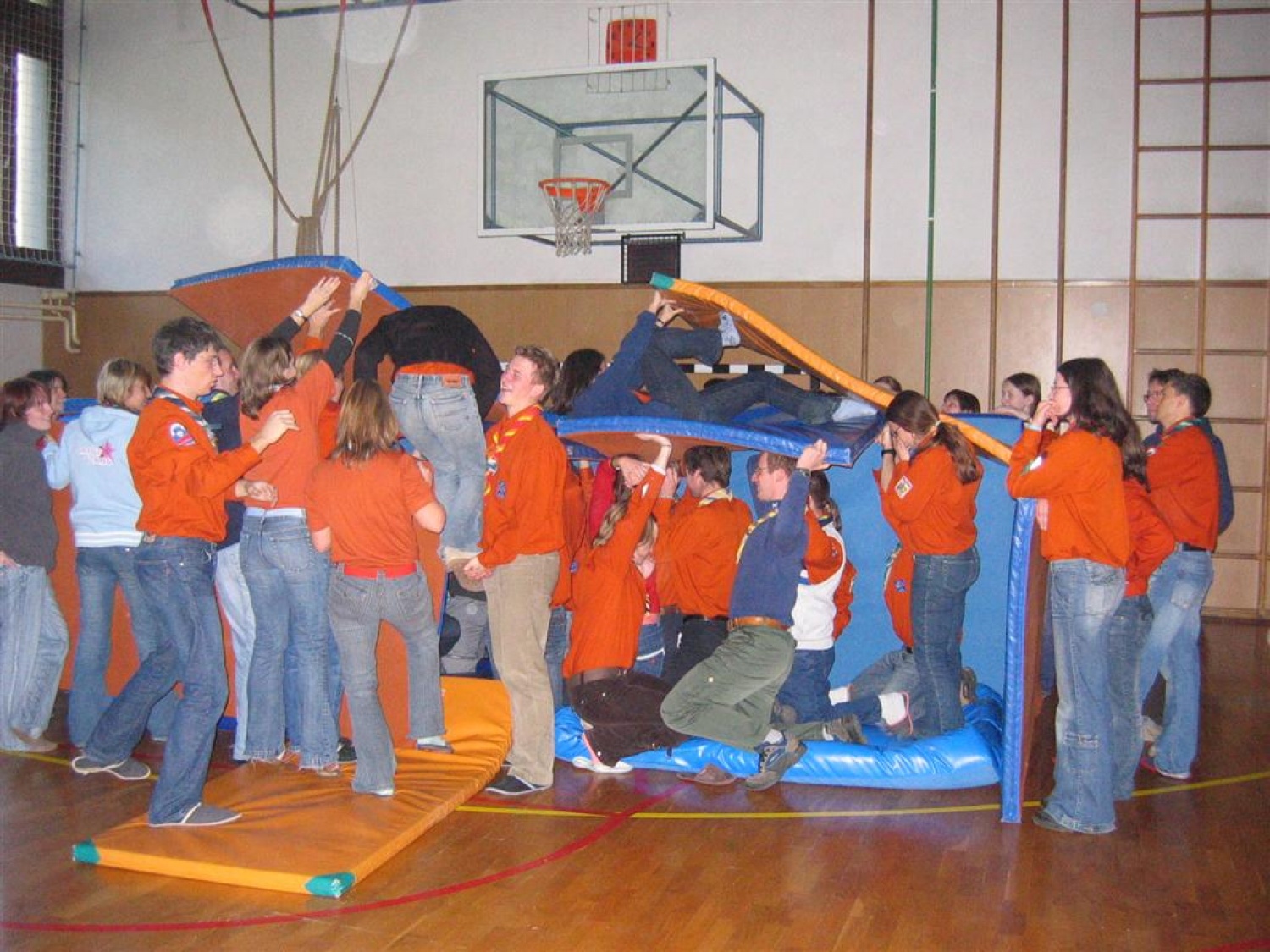 V Cerknem smo se zbrali voditelji veje VV in preživeli nekaj lepih, zanimivih in počnih uric. Oglejte si v galeriji!