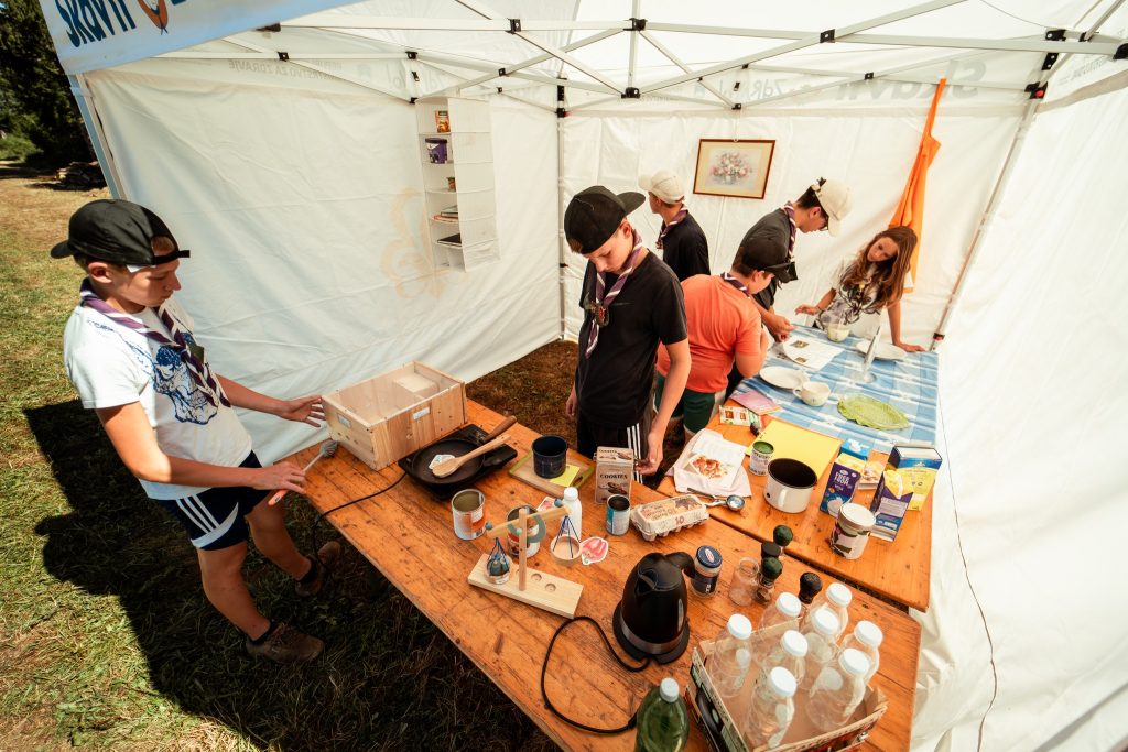 Poletna popotovanja programa Zdravo!