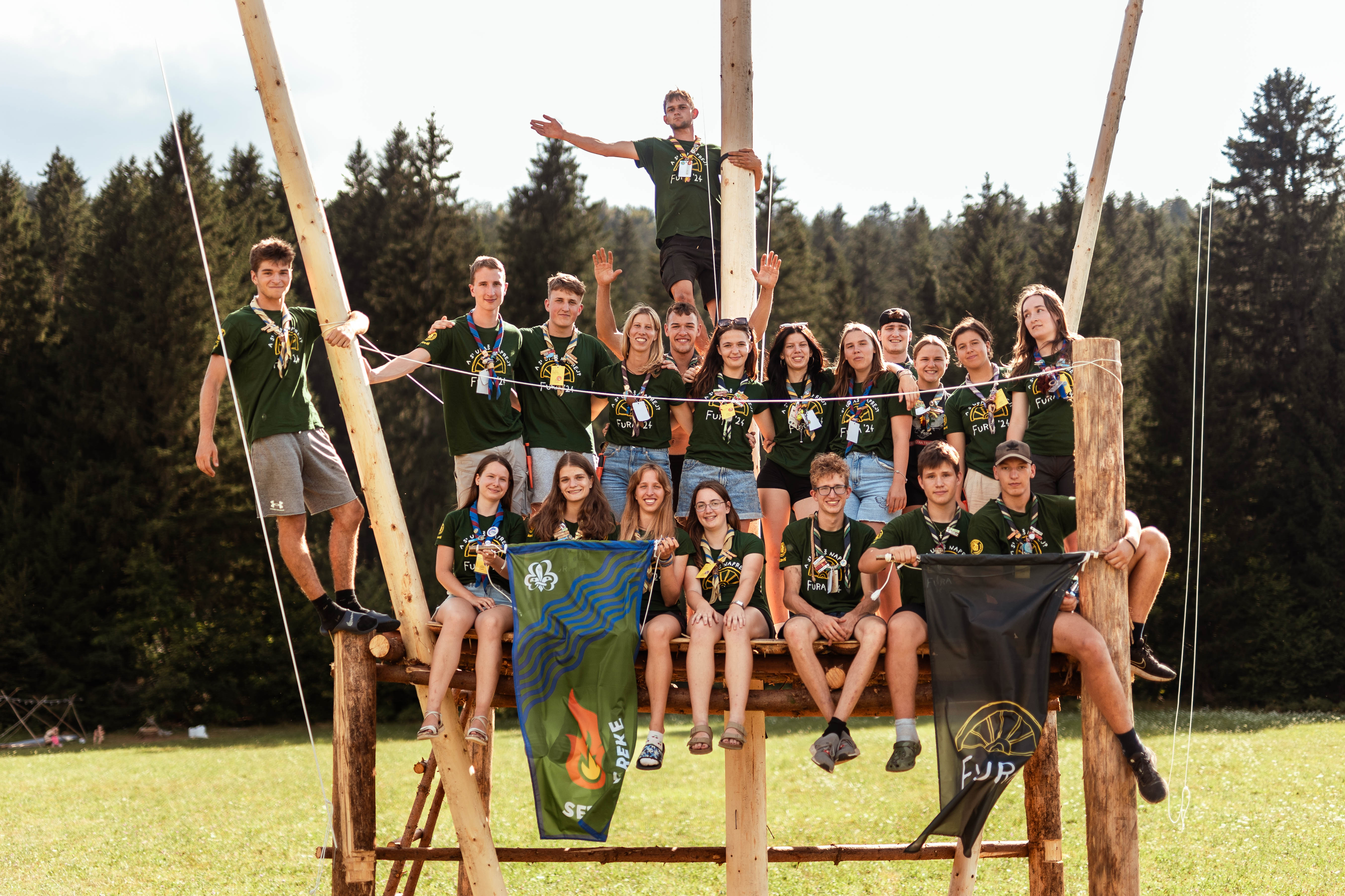 Povežemo te z lokalno enoto