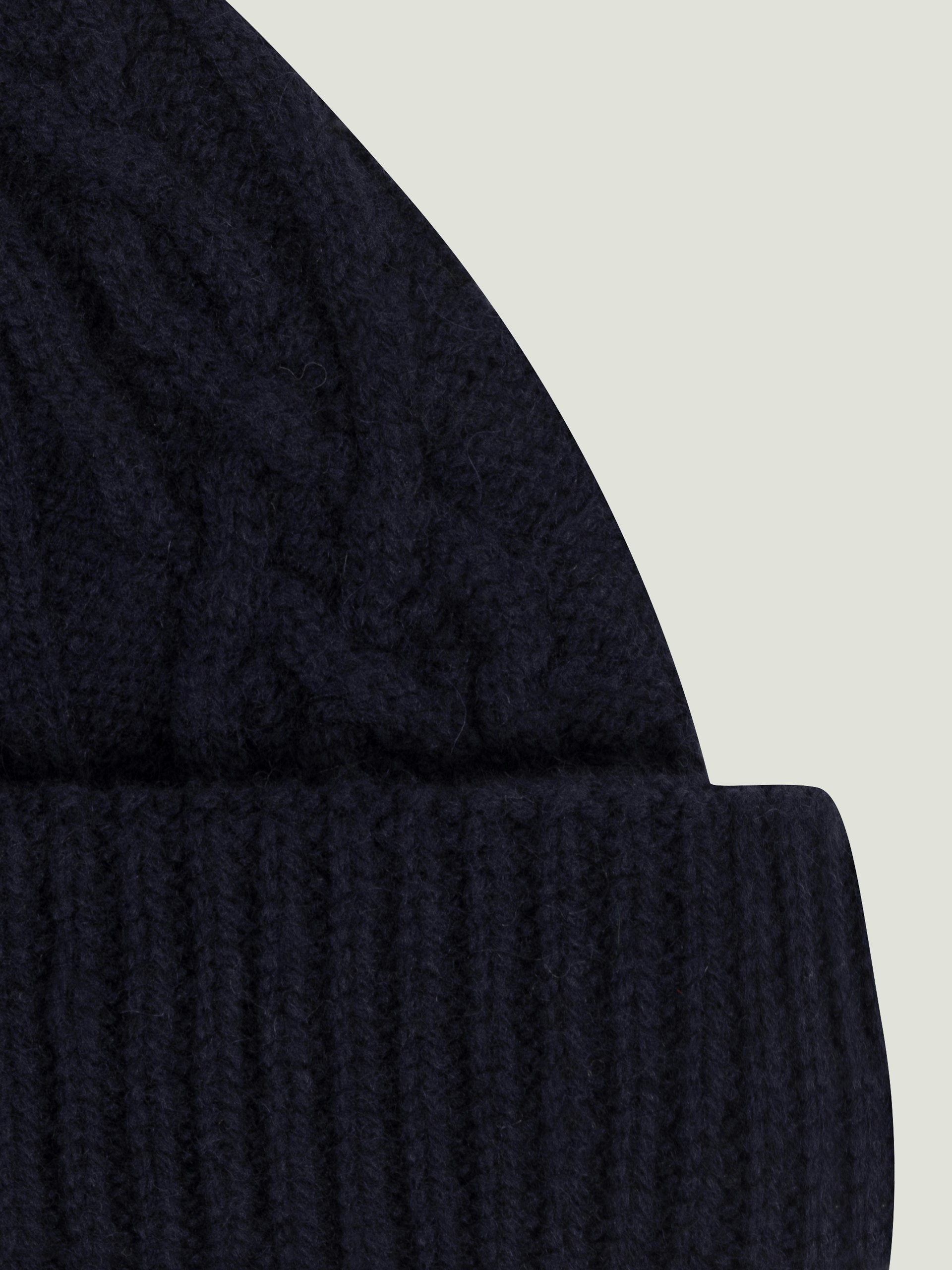 Accessories | Hats, Scarves & Gloves | John Smedley