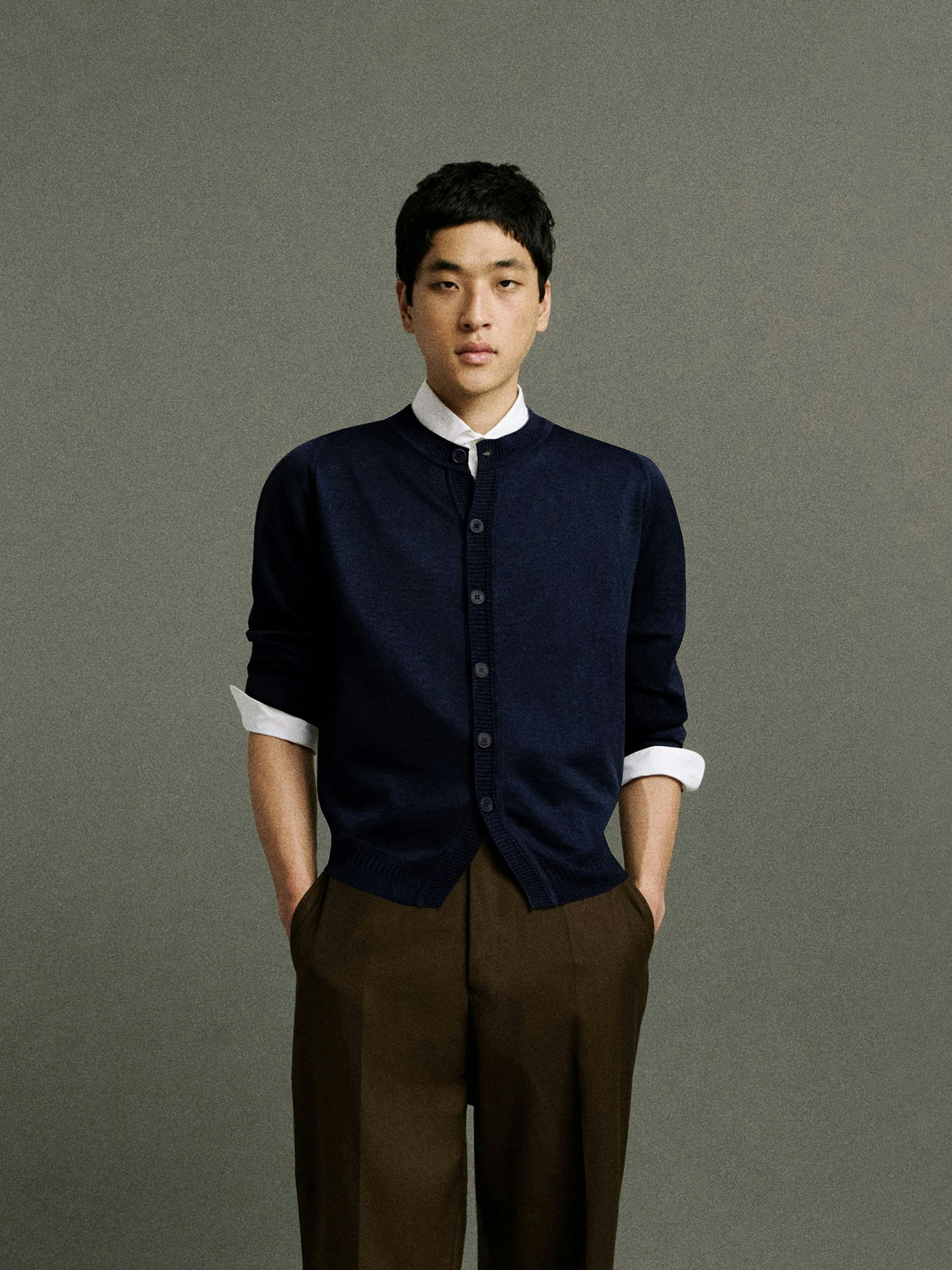 Bill Nighy Round Neck Cardigan | John Smedley