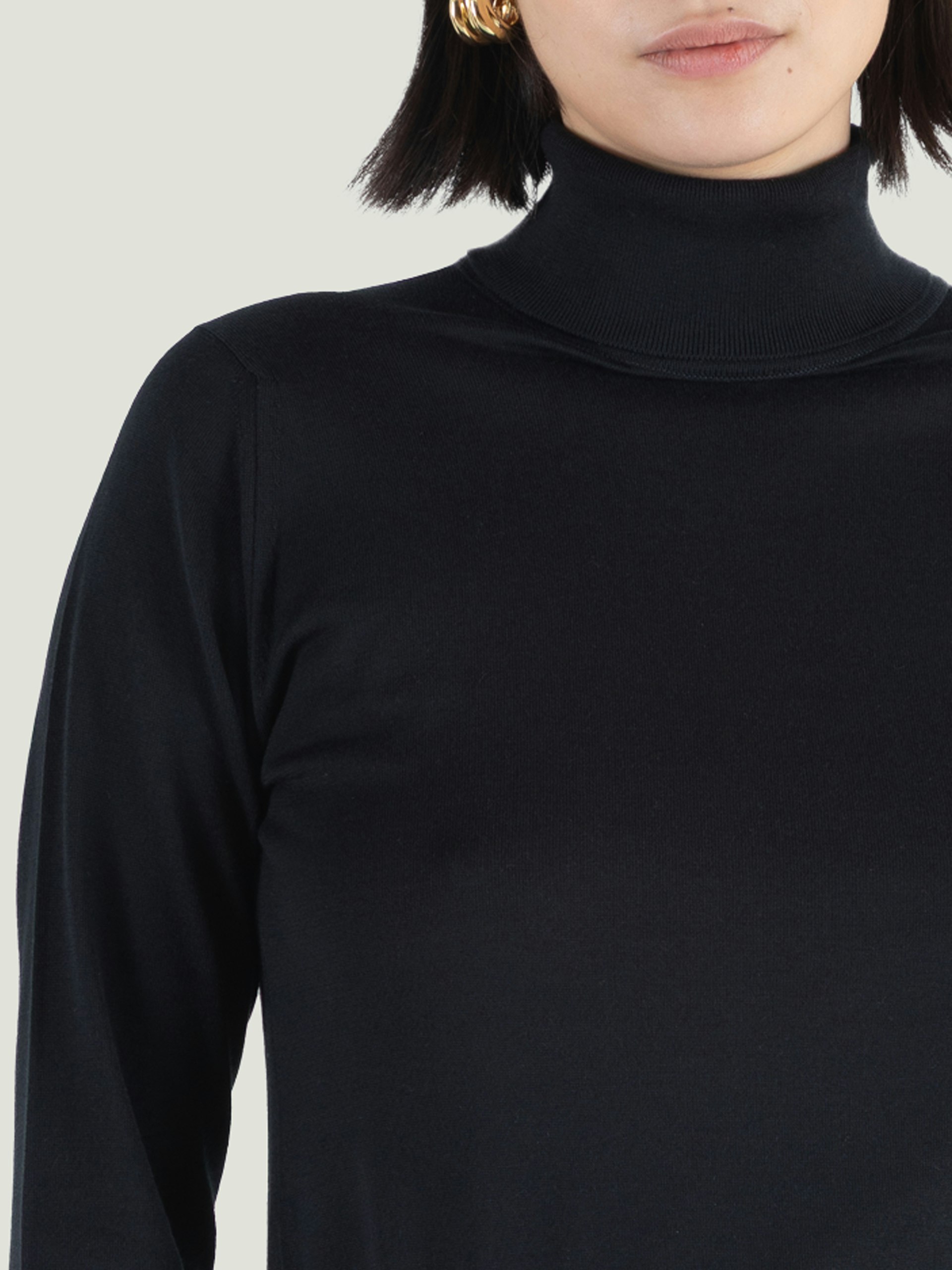Frances - John Smedley's Sea Island Cotton Jumper | John Smedley